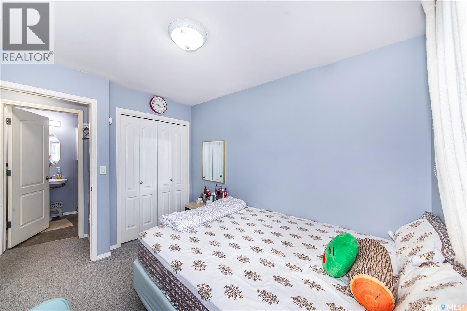 118 663 Beckett Crescent, Saskatoon, SK - Indoor Photo Showing Bedroom