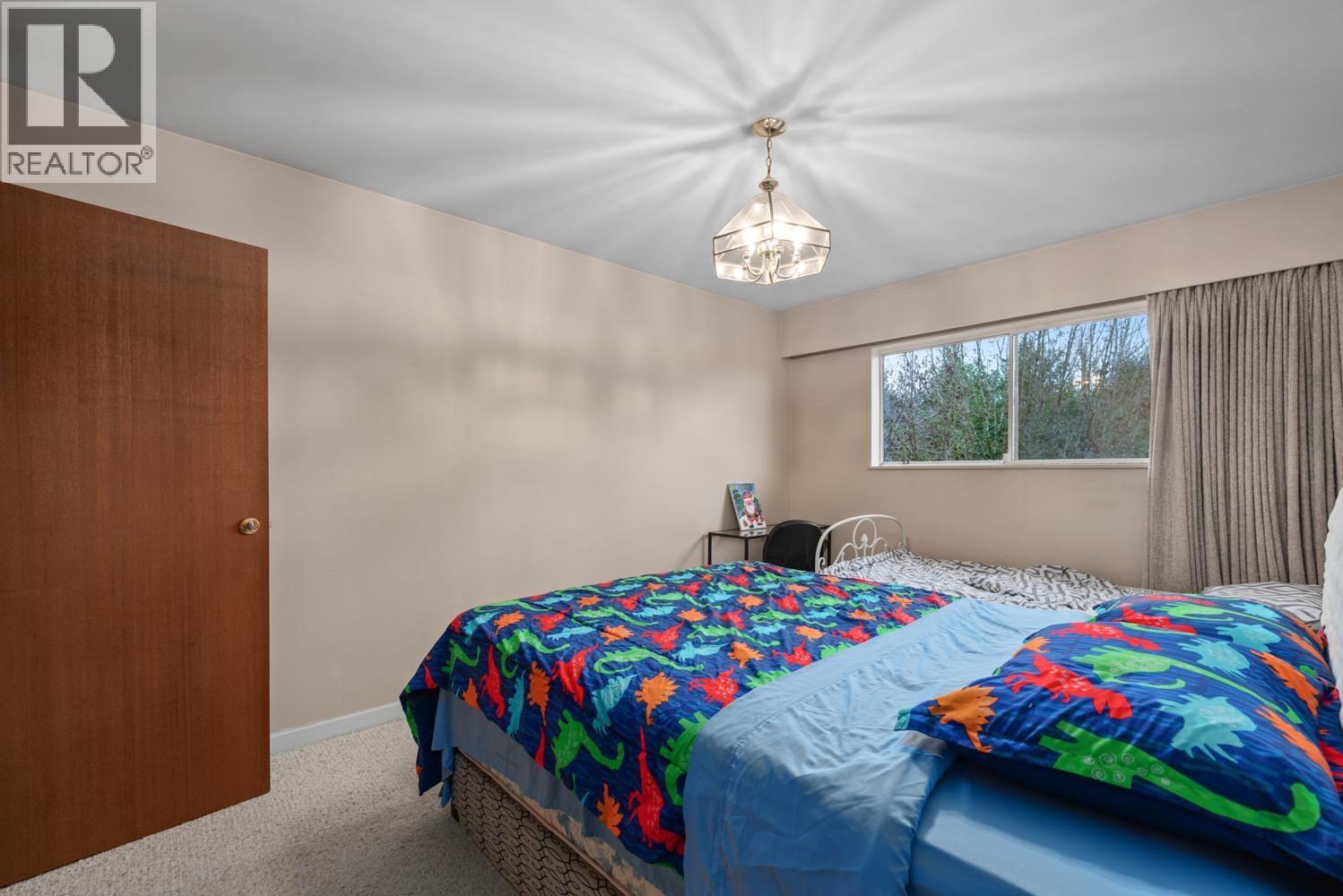3845 W 14Th, Vancouver, BC - Indoor Photo Showing Bedroom