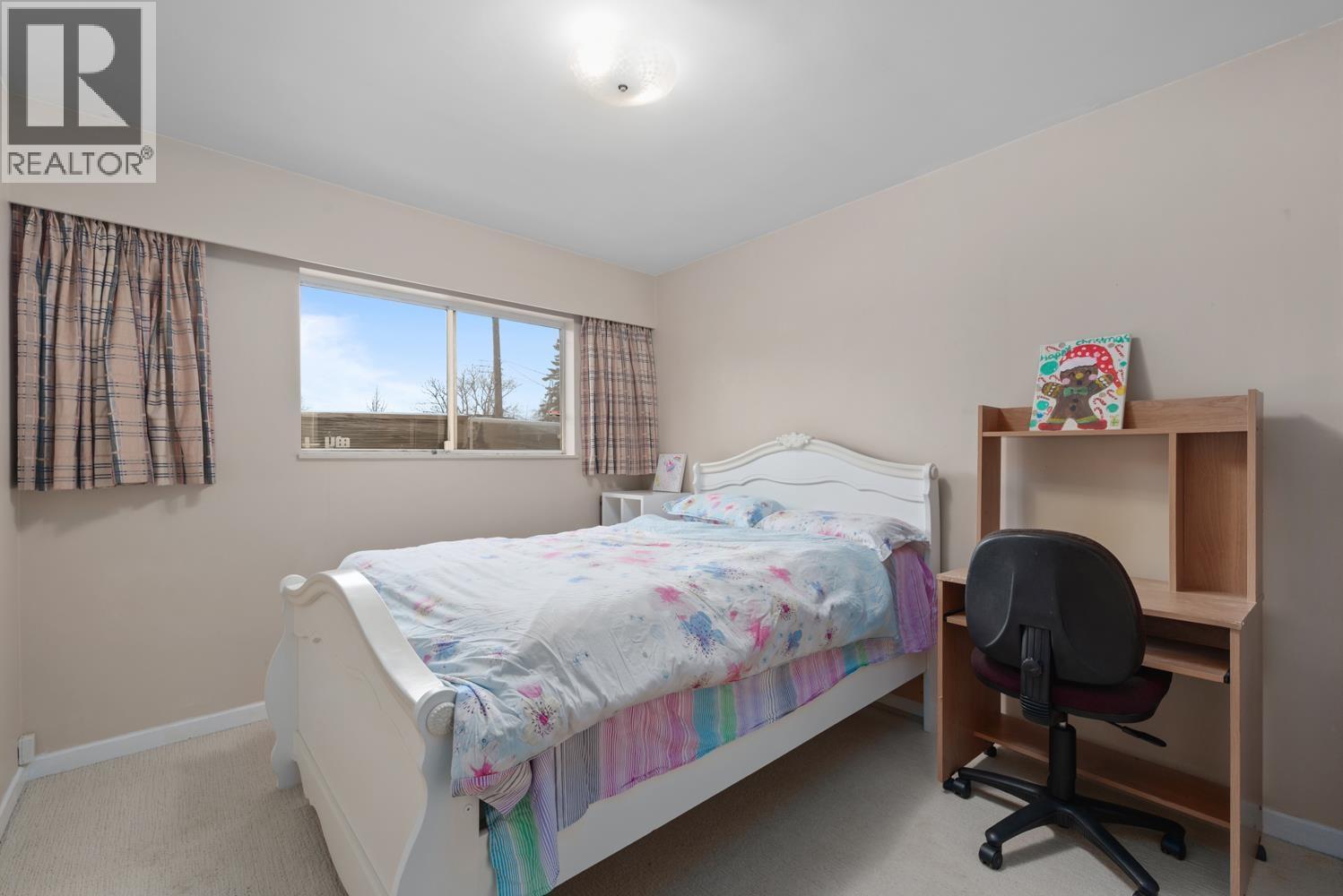 3845 W 14Th, Vancouver, BC - Indoor Photo Showing Bedroom