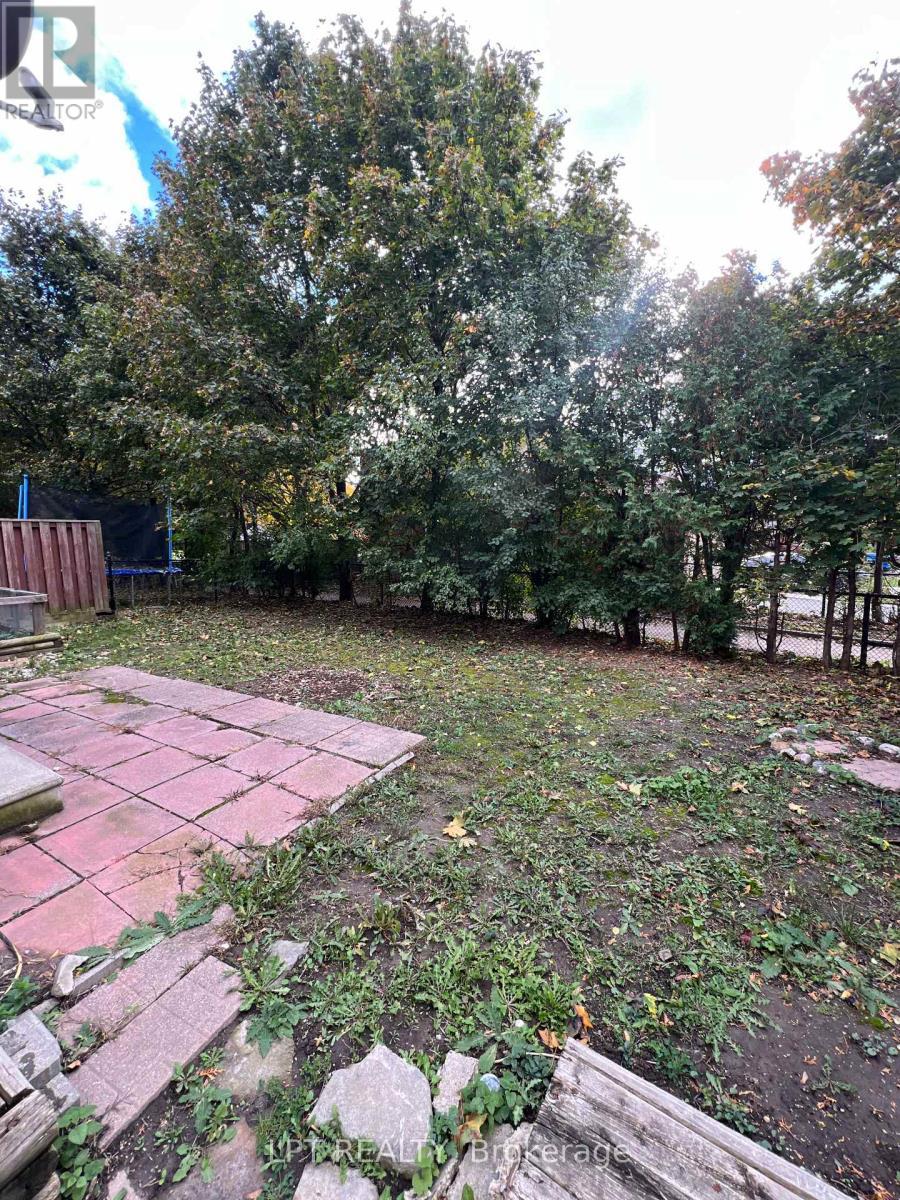 93 Martindale Crescent, Brampton, ON - Outdoor