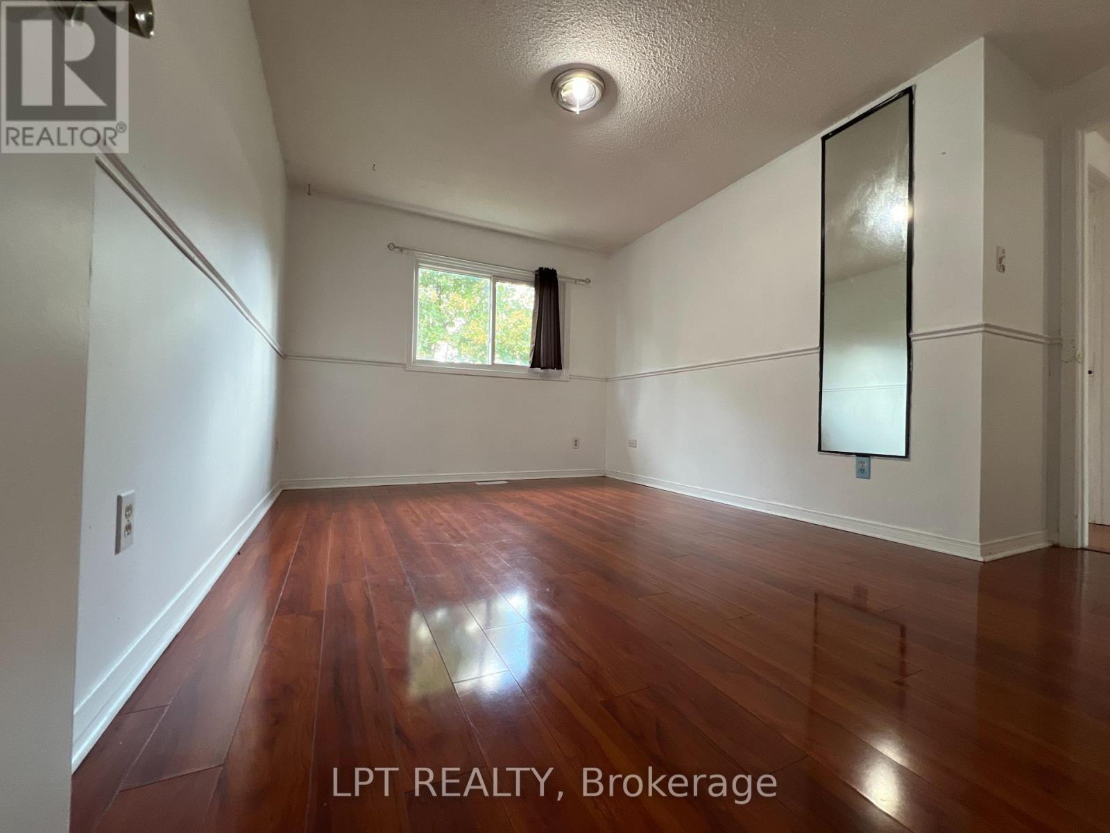 93 Martindale Crescent, Brampton, ON - Indoor Photo Showing Other Room