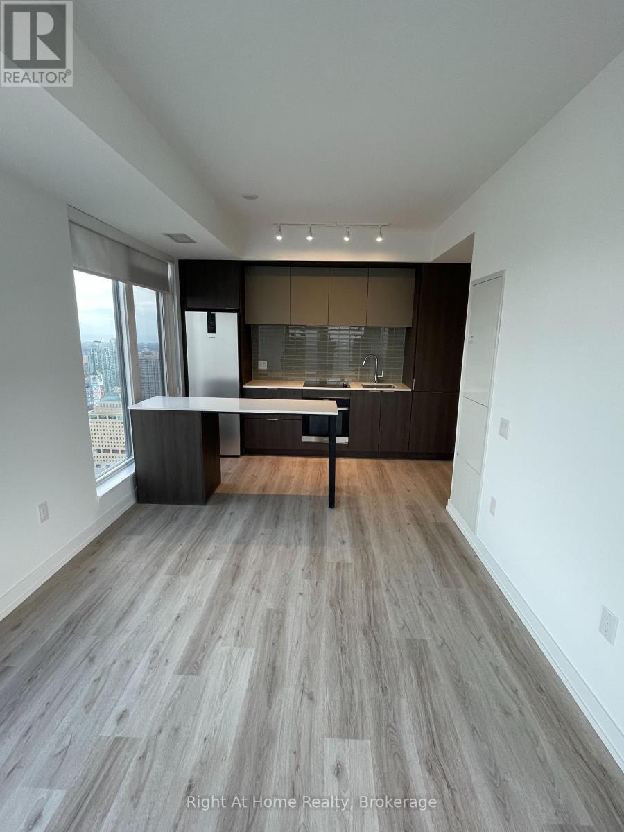 4103 - 395 Square One Drive, Mississauga (City Centre), ON - Indoor