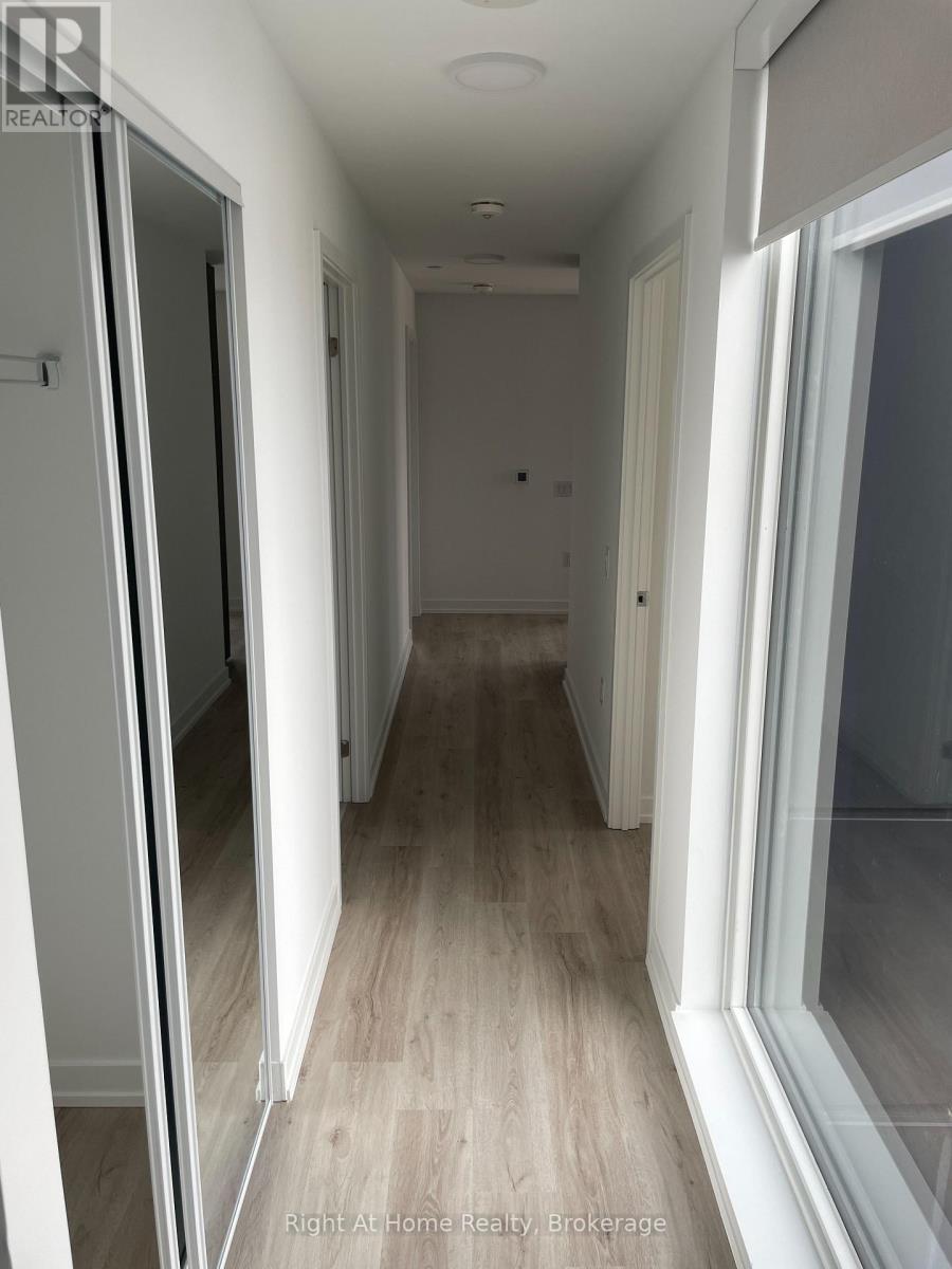 4103 - 395 Square One Drive, Mississauga (City Centre), ON - Indoor Photo Showing Other Room