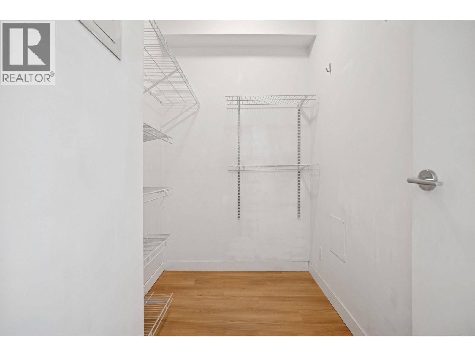 1203 1050 Smithe Street, Vancouver, BC - Indoor With Storage