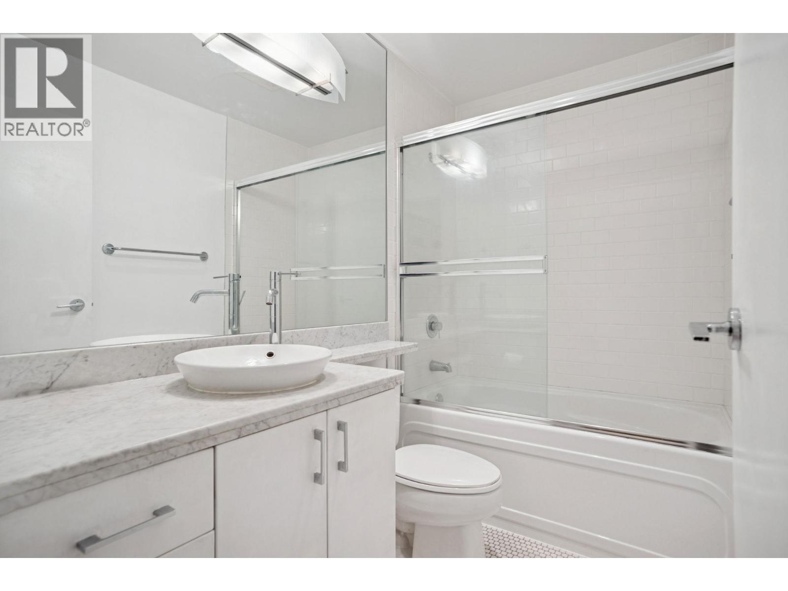 1203 1050 Smithe Street, Vancouver, BC - Indoor Photo Showing Bathroom