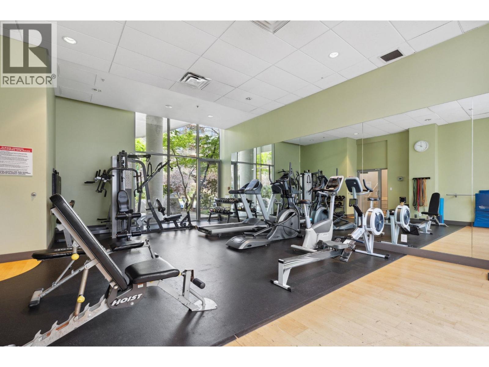 1203 1050 Smithe Street, Vancouver, BC - Indoor Photo Showing Gym Room