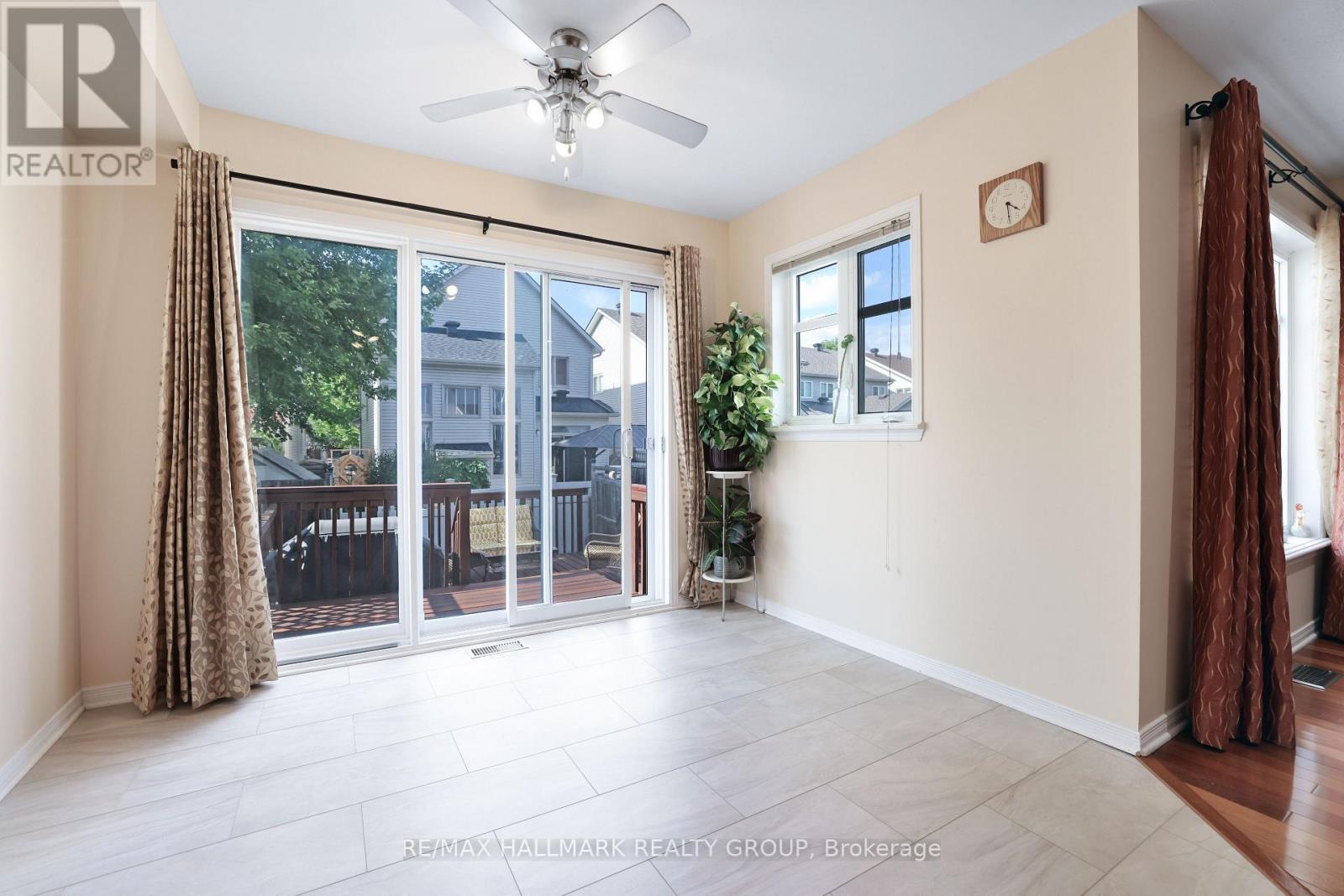 144 Deercroft Avenue, Ottawa, ON - Indoor Photo Showing Other Room