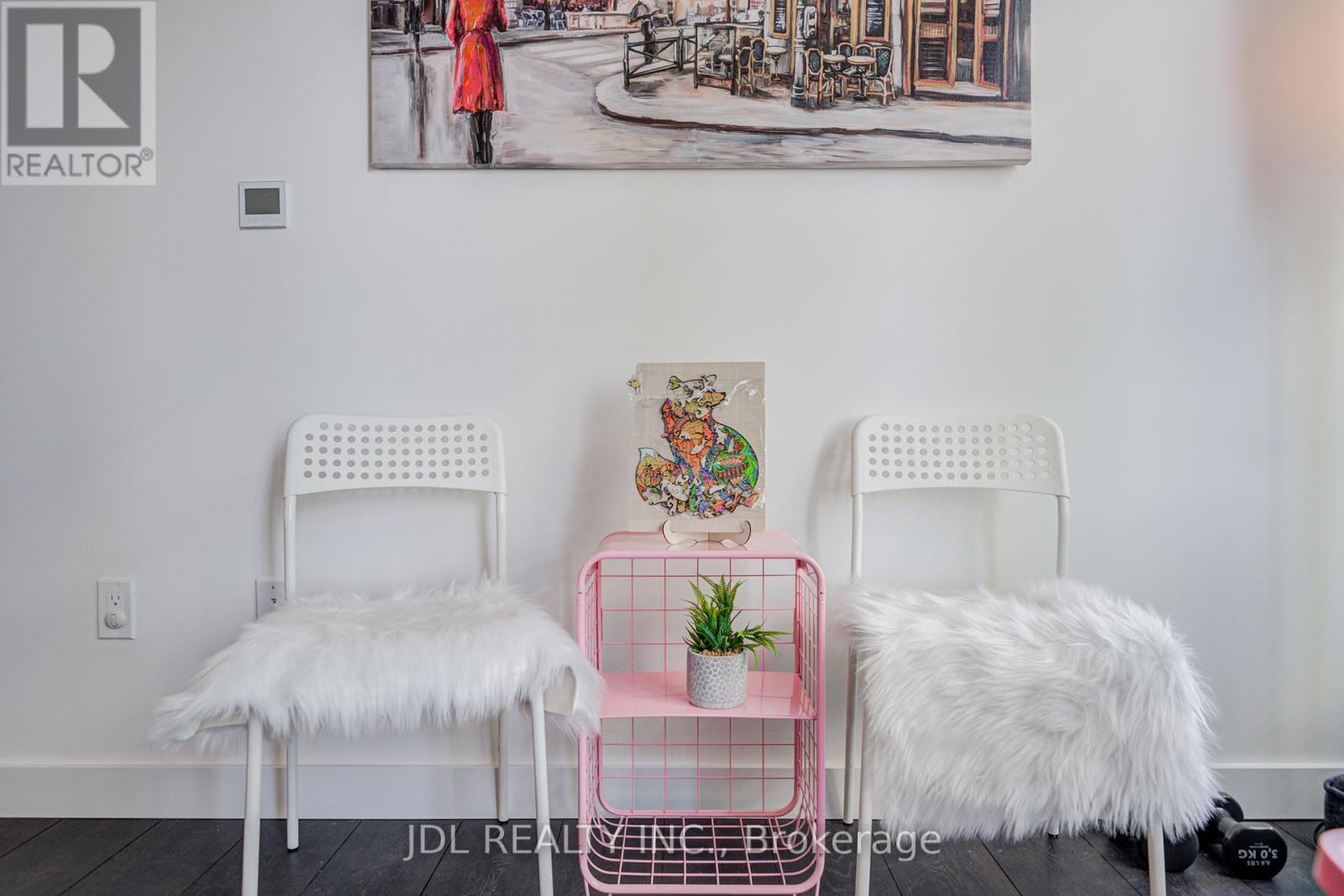 303 - 1 Concord Cityplace Way, Toronto, ON - Indoor Photo Showing Bedroom