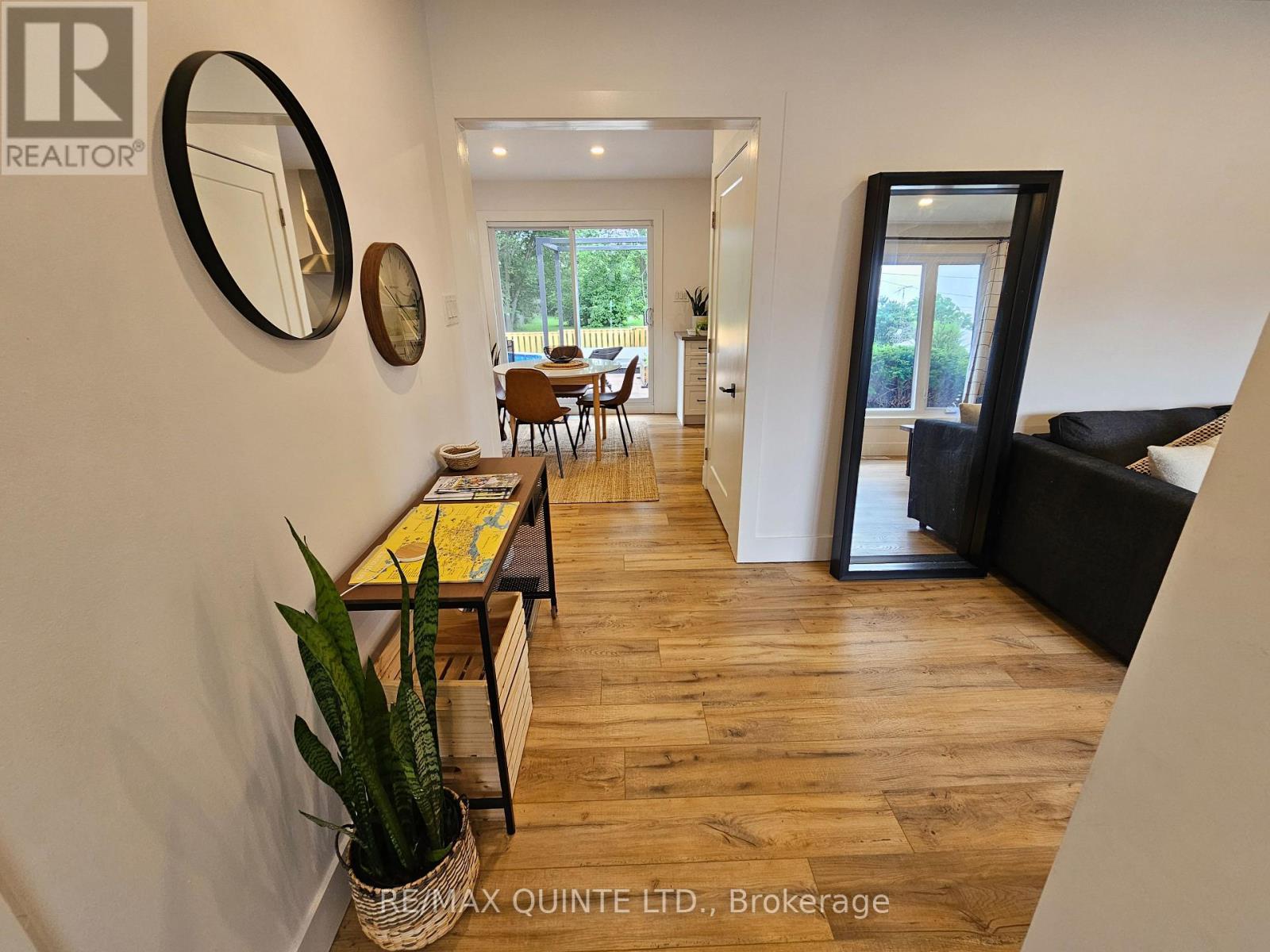 620 Sidney Street, Belleville (Belleville Ward), ON - Indoor Photo Showing Other Room