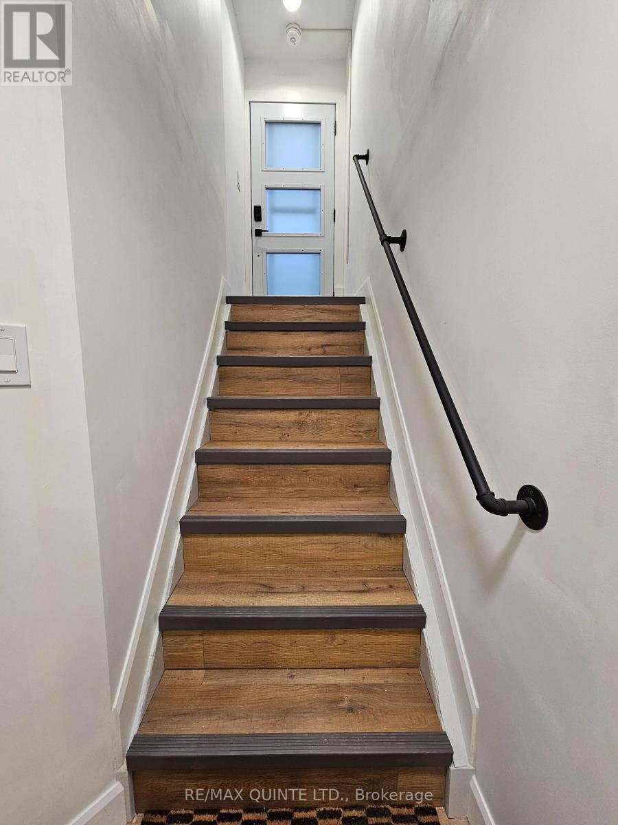 Stairs to lower level - 620 Sidney Street, Belleville (Belleville Ward), ON - Indoor Photo Showing Other Room