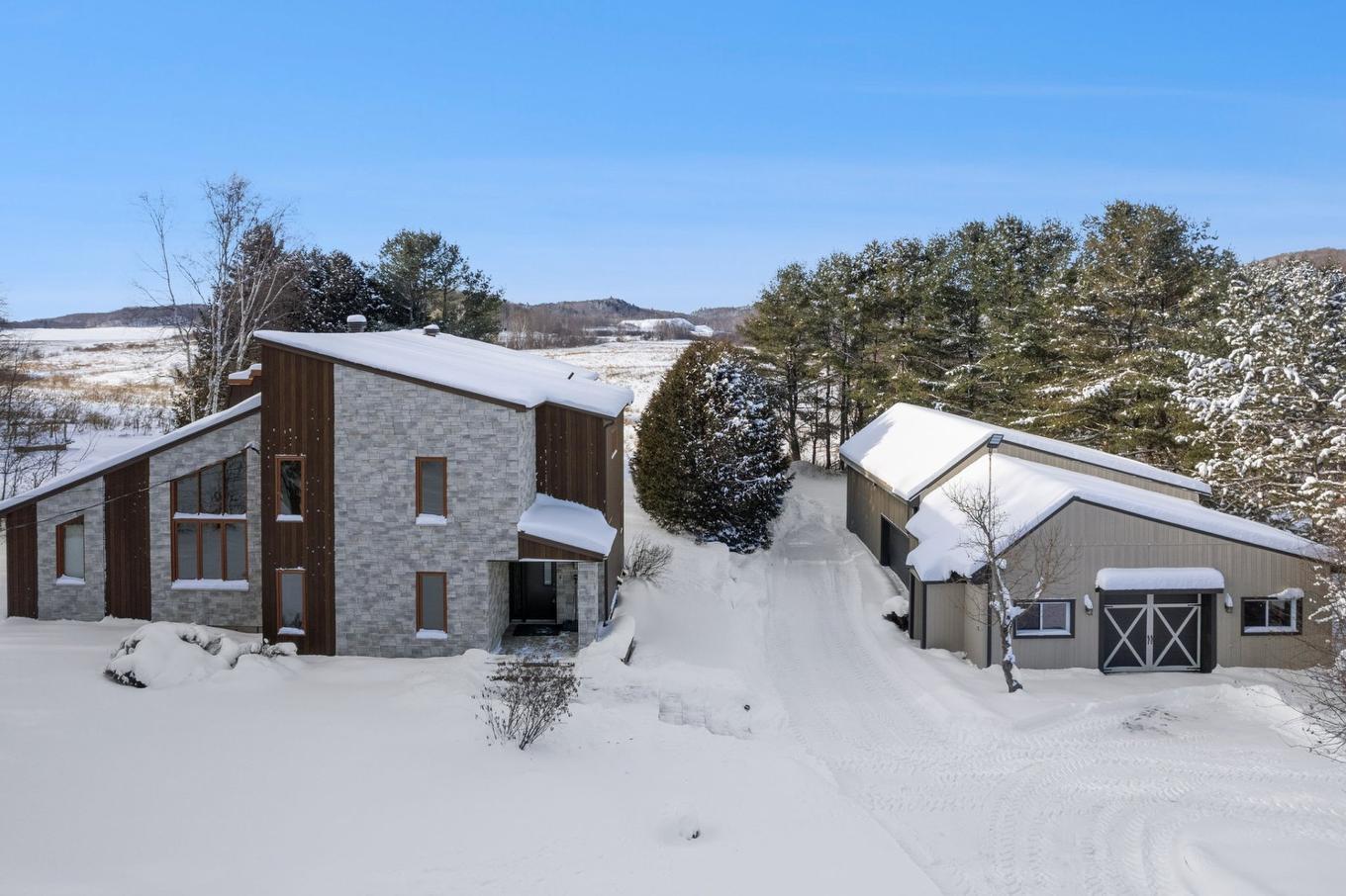 Frontage - 511 Rg St-Louis, Saint-André-Avellin, QC - Outdoor