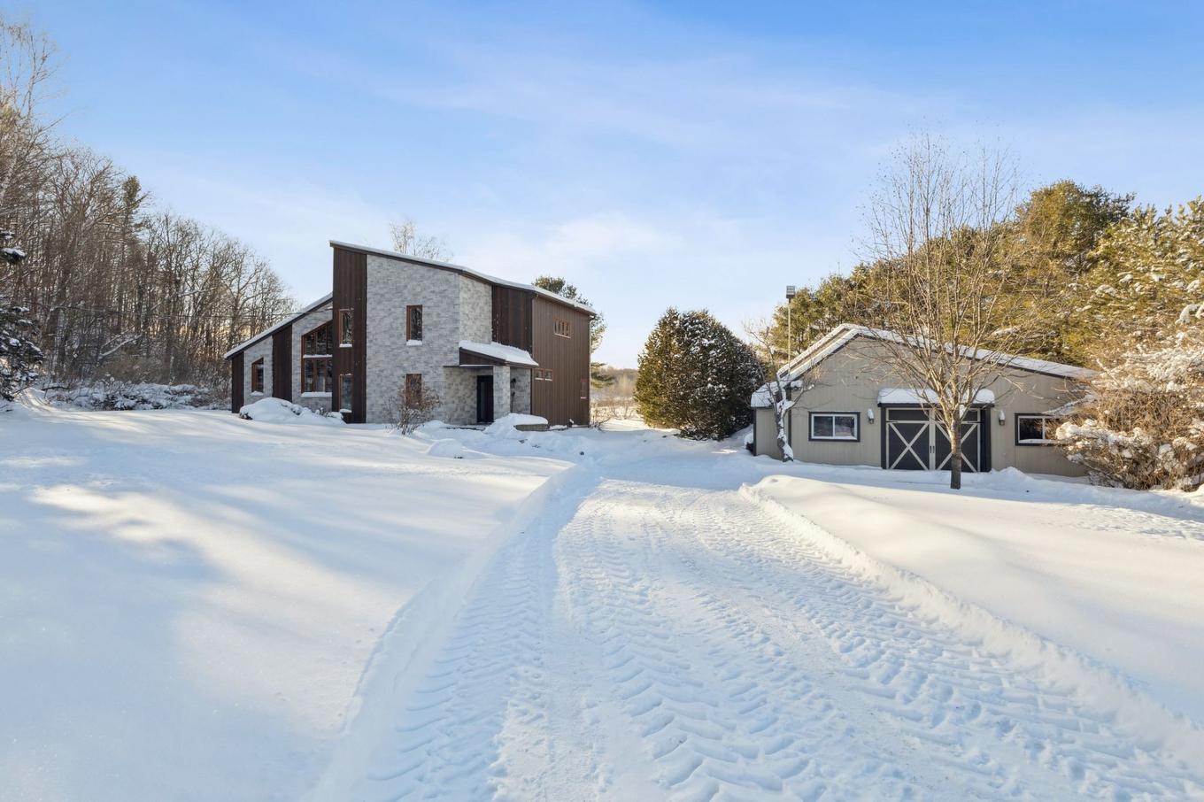 Frontage - 511 Rg St-Louis, Saint-André-Avellin, QC - Outdoor