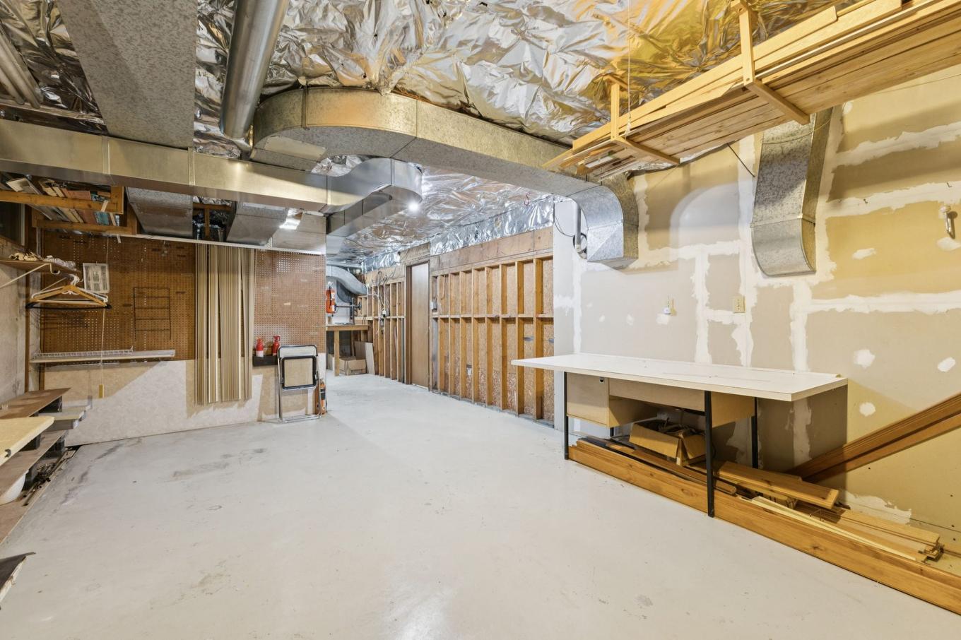 Storage - 511 Rg St-Louis, Saint-André-Avellin, QC - Indoor Photo Showing Basement