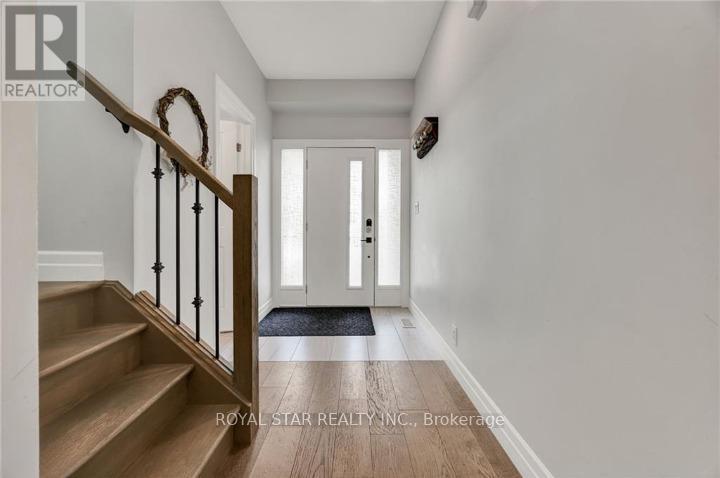 Upper - 119 Waterloo Street, Kitchener, ON - Indoor Photo Showing Other Room