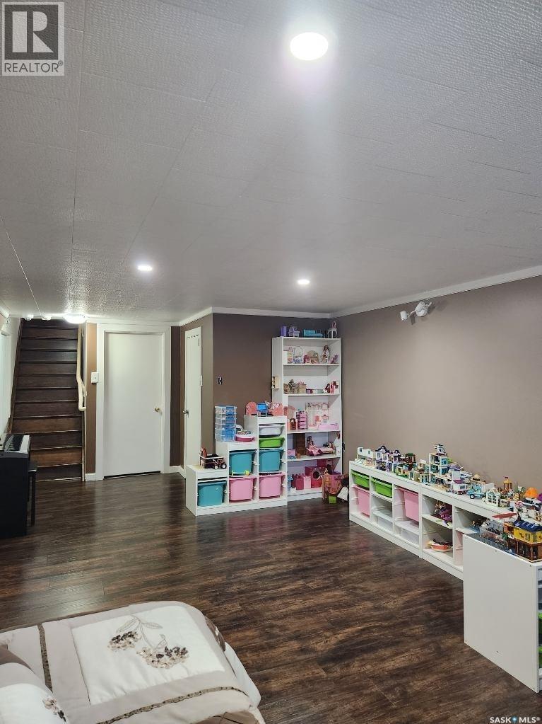 706 Grey Avenue, Grenfell, SK - Indoor Photo Showing Other Room
