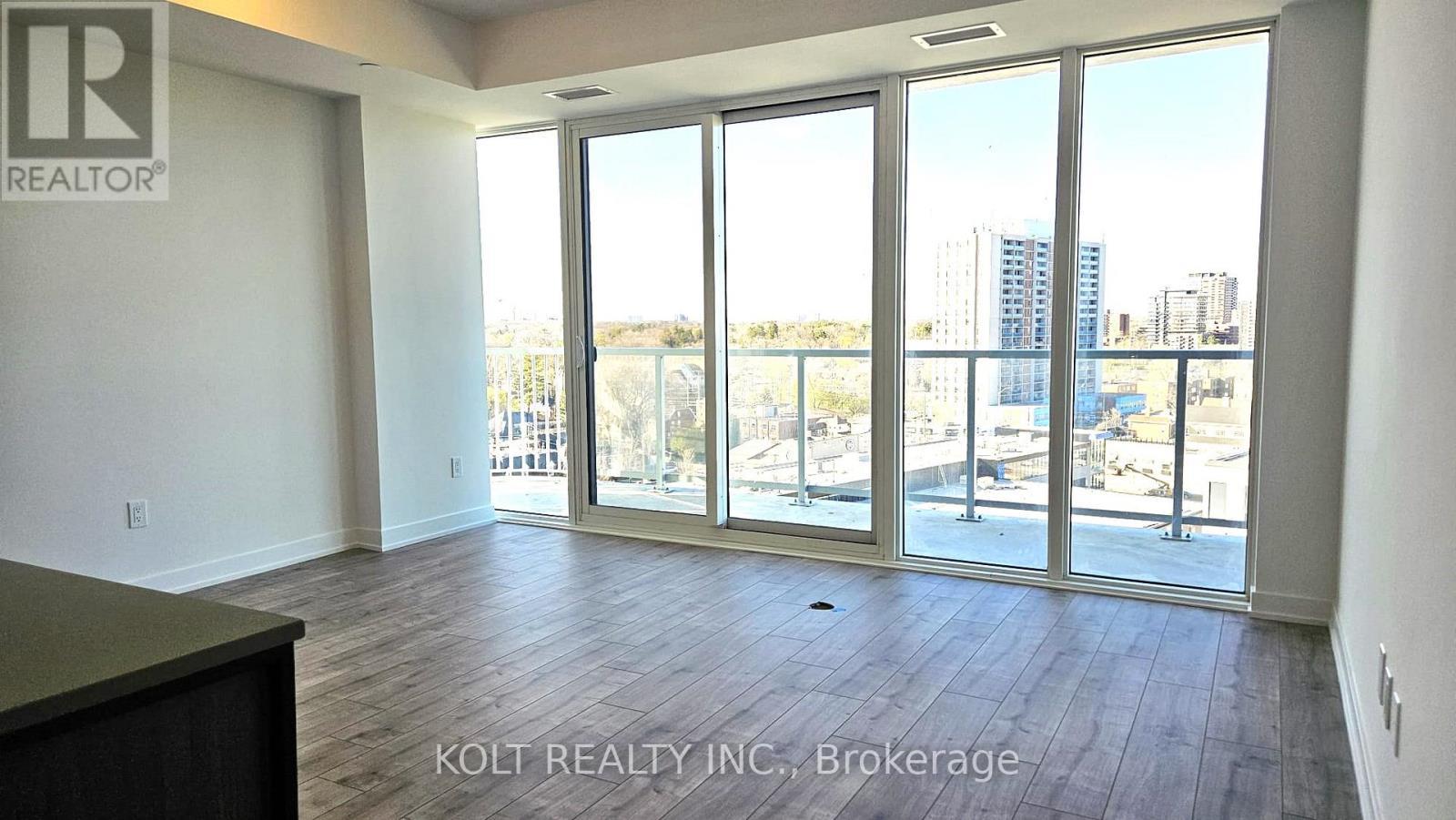 1004 - 220 Missinnihe Way, Mississauga, ON - Indoor Photo Showing Other Room