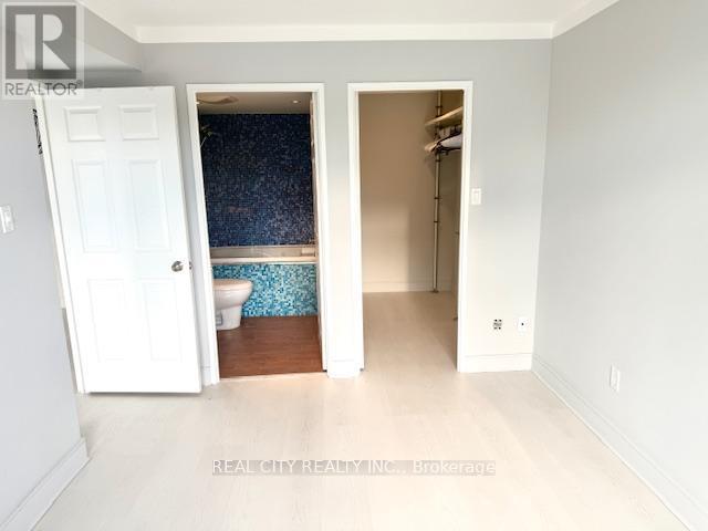 207 - 285 Enfield Place, Mississauga, ON - Indoor Photo Showing Other Room