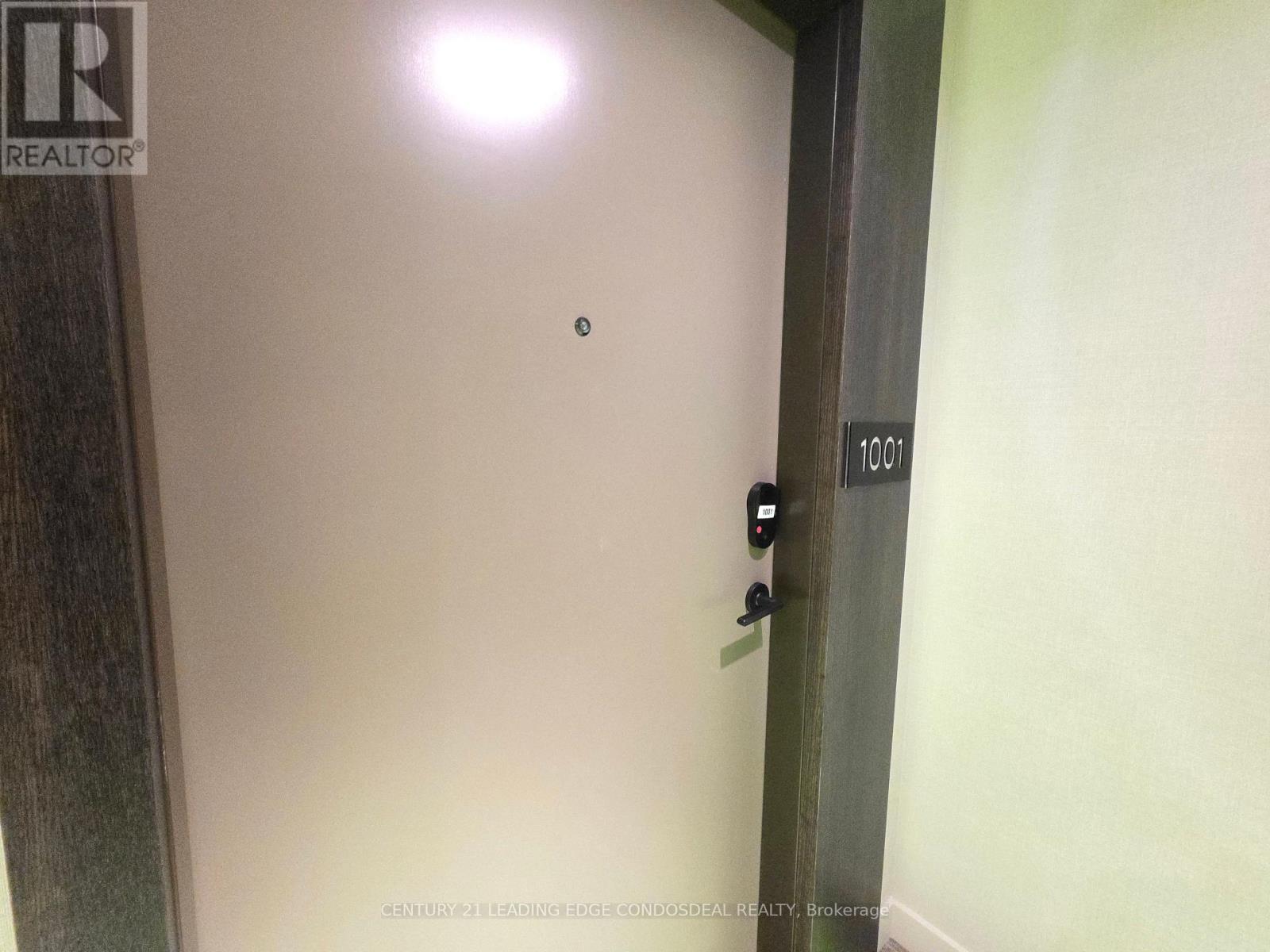 1001 - 4015 The Exchange, Mississauga, ON - Indoor Photo Showing Other Room