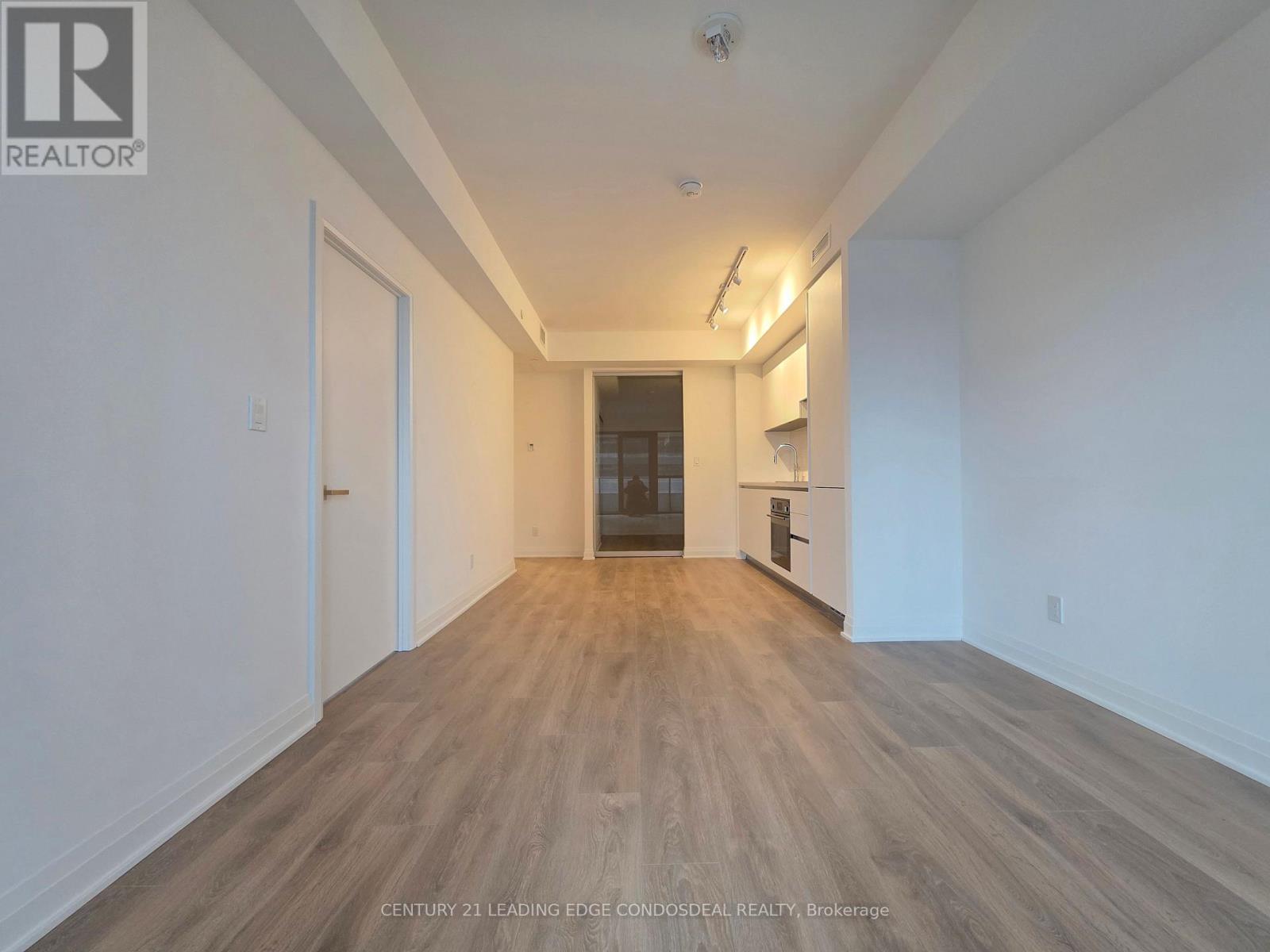 1001 - 4015 The Exchange, Mississauga, ON - Indoor Photo Showing Other Room