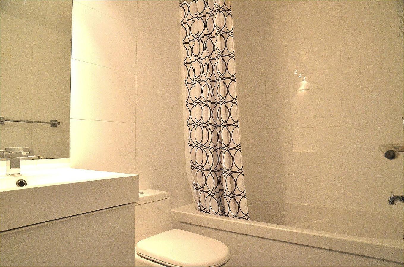 Salle de bains - 712-3470 Rue Simpson, Montréal (Ville-Marie), QC - Indoor Photo Showing Bathroom