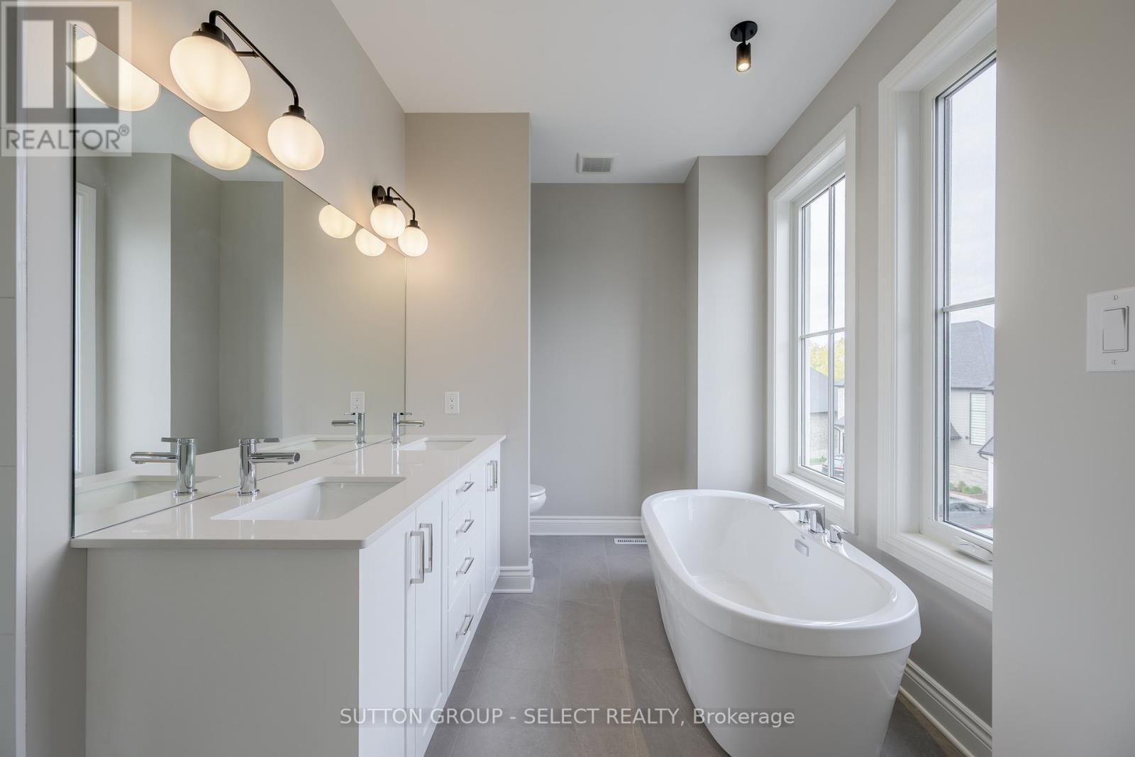 5 - 2835 Sheffield Place, London South (South U), ON