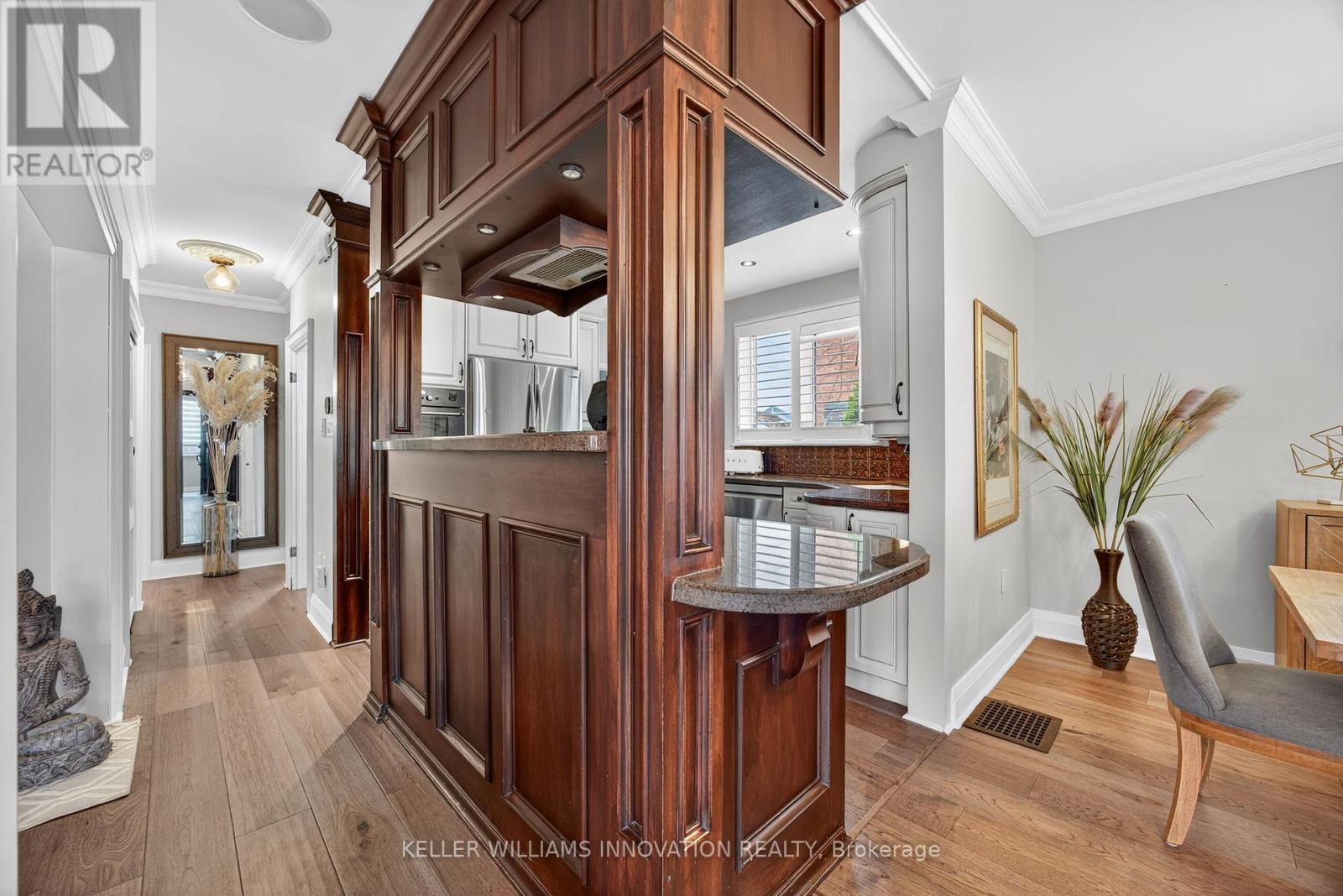 108 Owen Street, Barrie, ON - Indoor