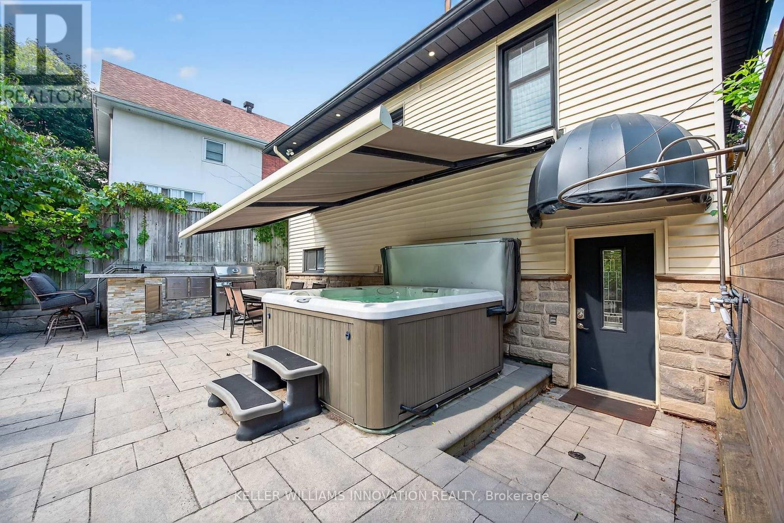 108 Owen Street, Barrie, ON - Outdoor With Exterior