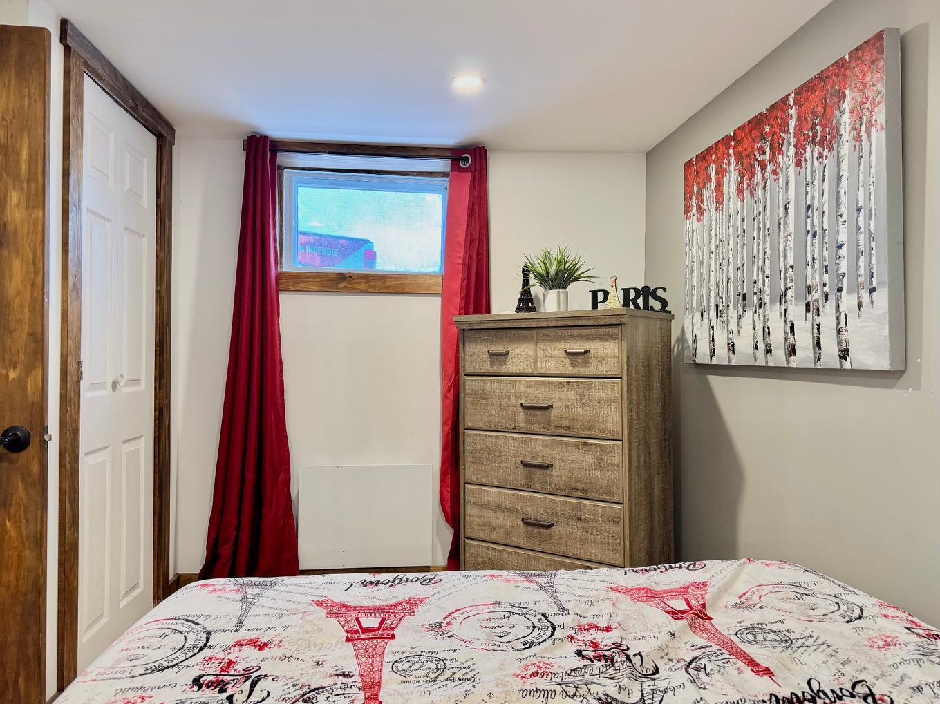 Chambre à coucher - 3 Ch. Lapierre, Les Îles-De-La-Madeleine, QC - Indoor Photo Showing Bedroom