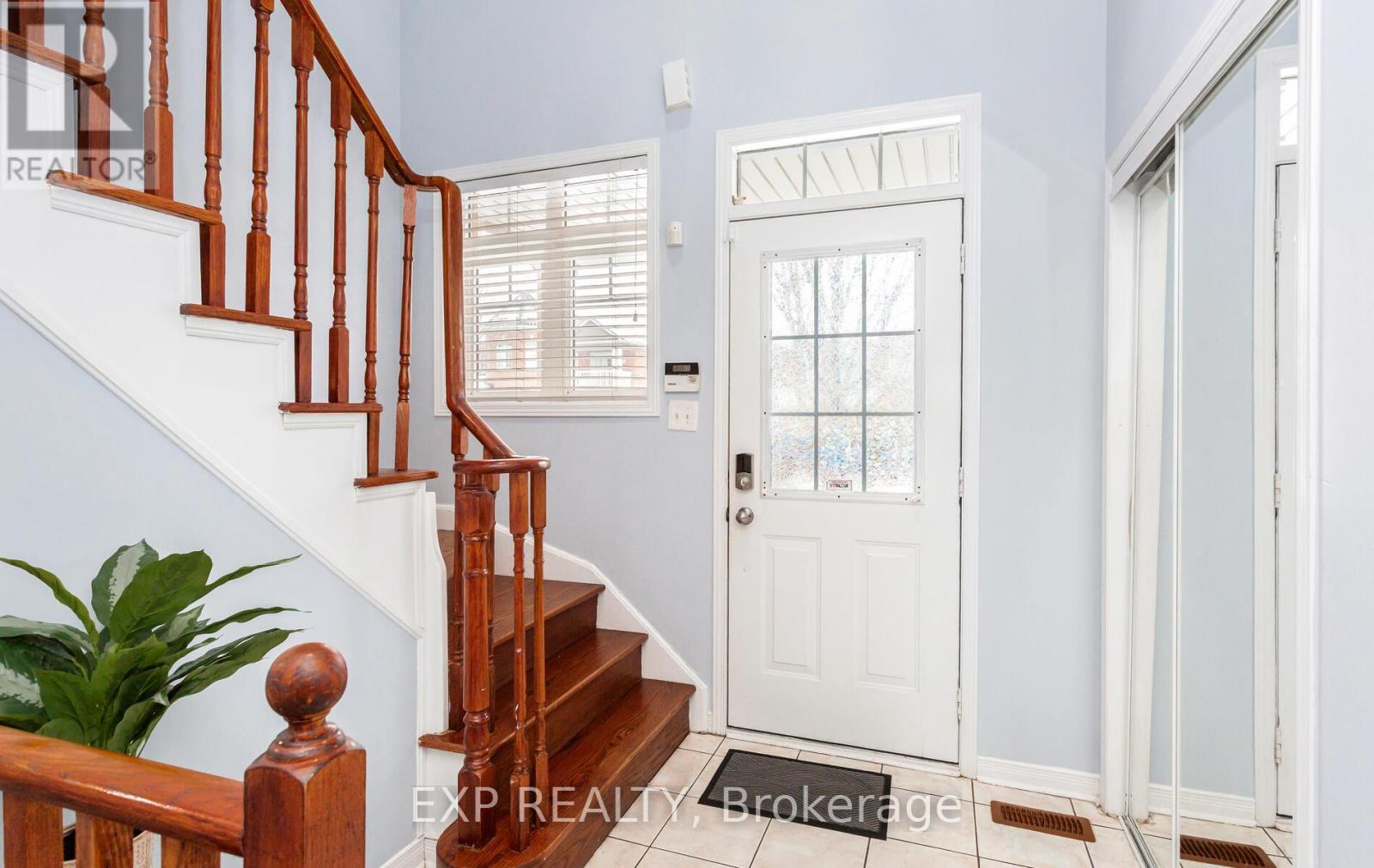 70 Grover Road, Brampton, ON - Indoor Photo Showing Other Room