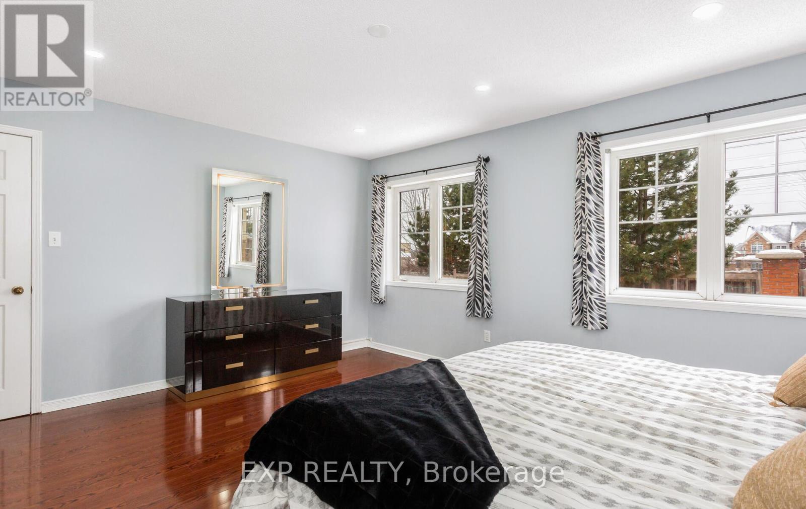 70 Grover Road, Brampton, ON - Indoor Photo Showing Bedroom
