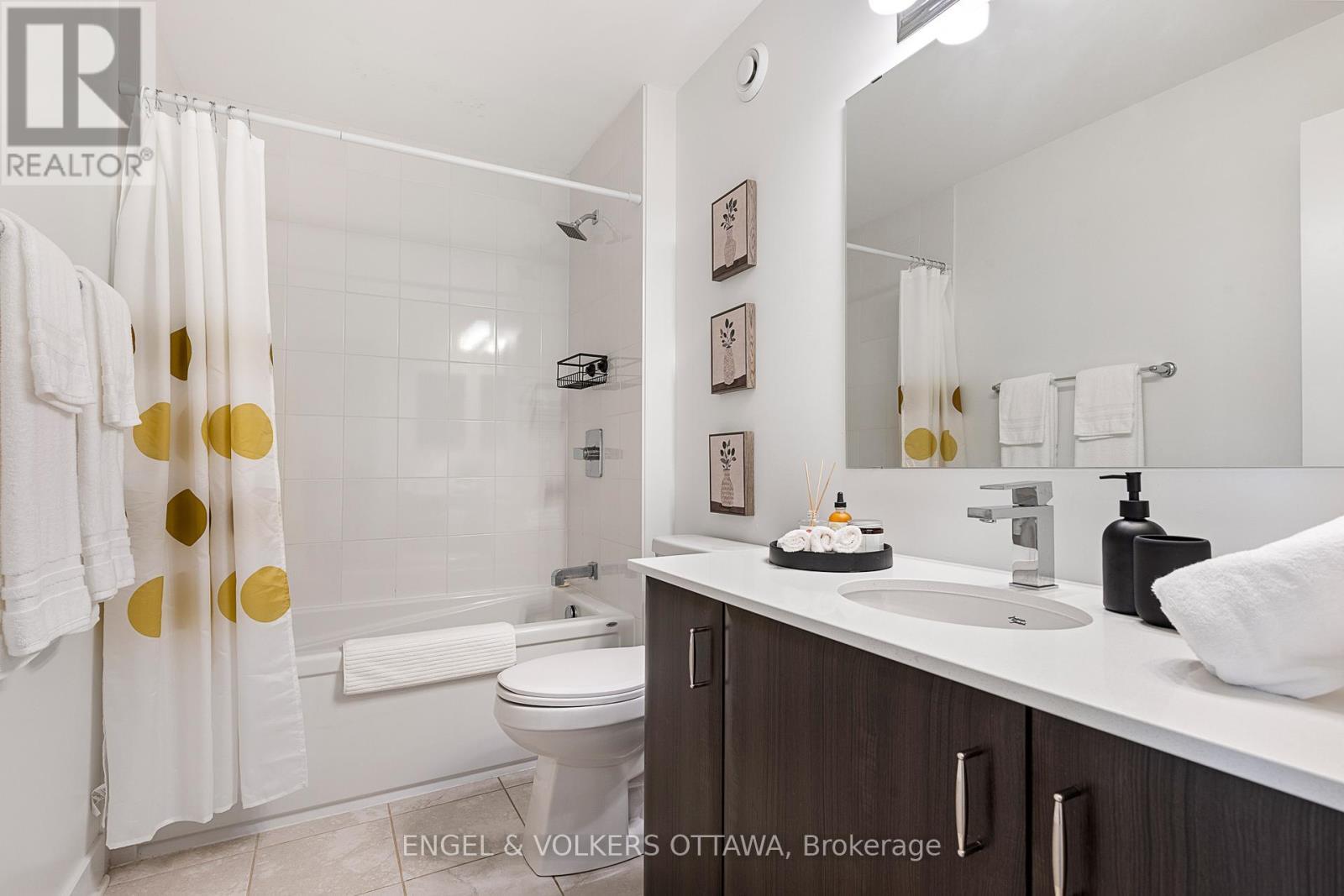 430 Markdale Terrace, Ottawa, ON - Indoor Photo Showing Bathroom