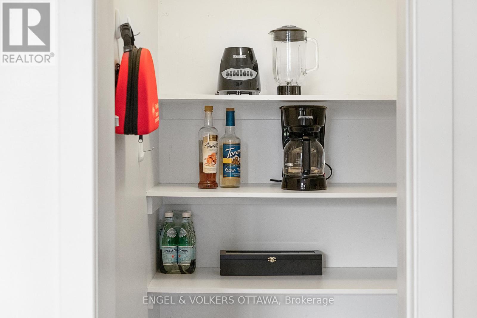 430 Markdale Terrace, Ottawa, ON - Indoor Photo Showing Other Room