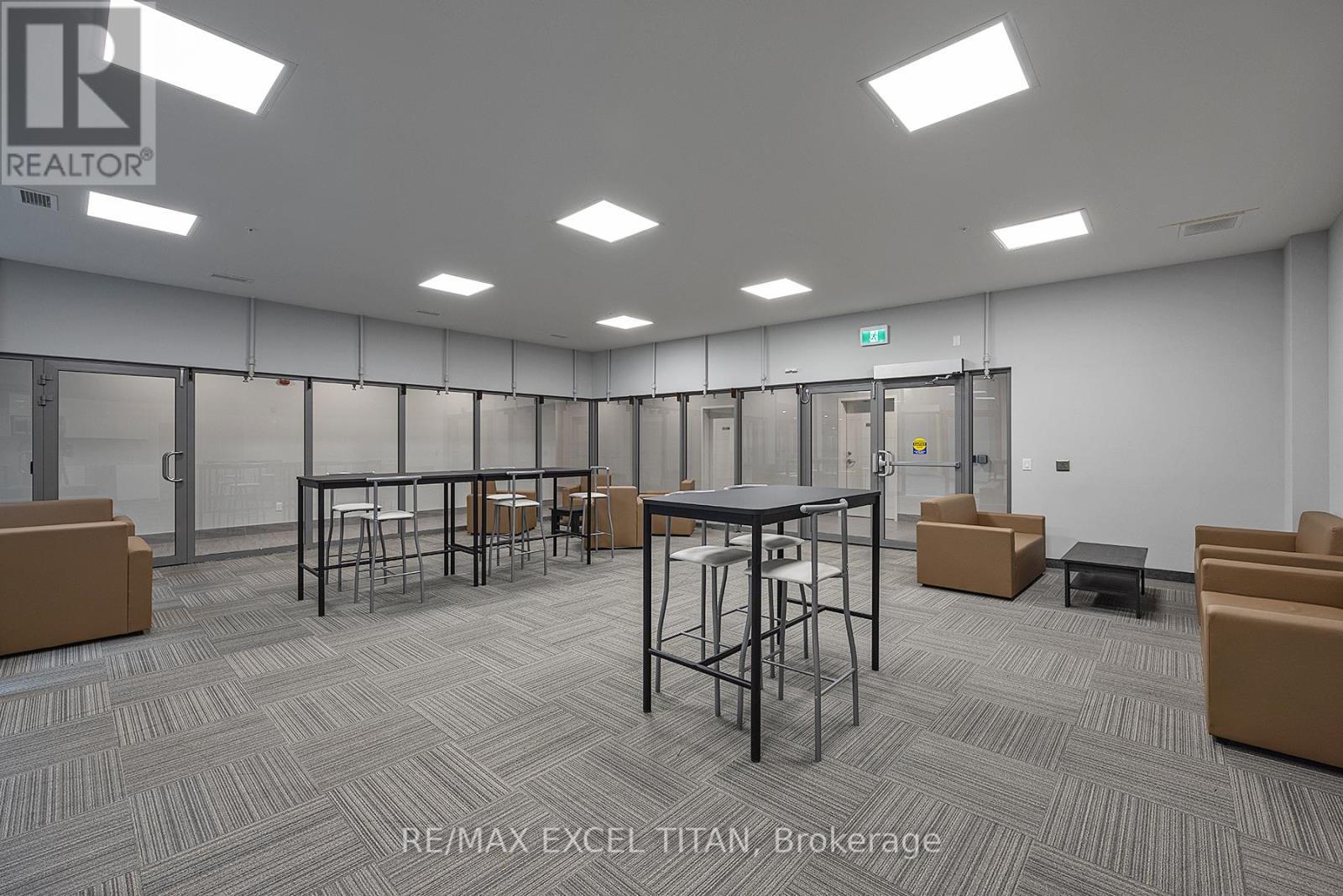 227 - 652 Princess Street, Kingston, ON - Indoor Photo Showing Other Room