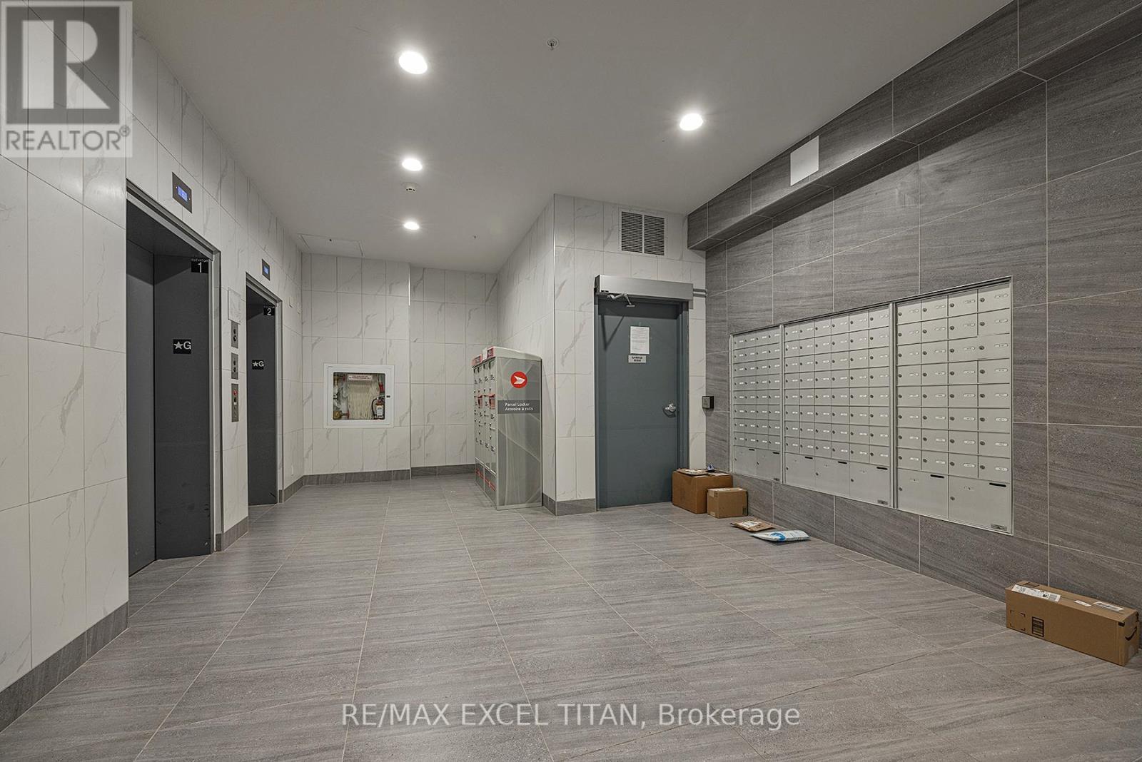 227 - 652 Princess Street, Kingston, ON - Indoor Photo Showing Other Room