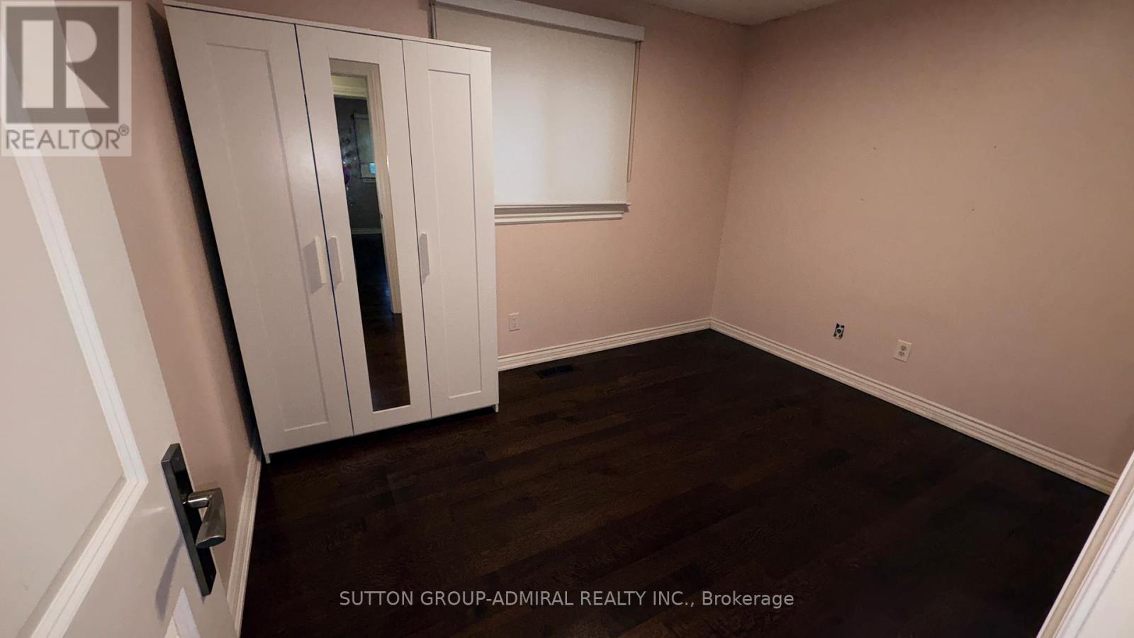 17 Law Crescent S, Richmond Hill, ON - Indoor Photo Showing Other Room