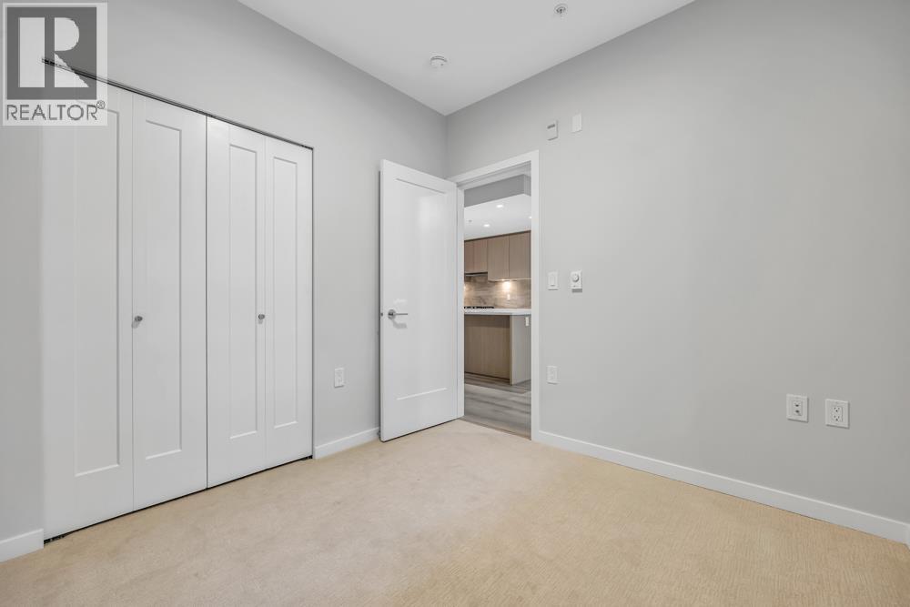 304 629 Cottonwood Avenue, Coquitlam, BC - Indoor Photo Showing Other Room