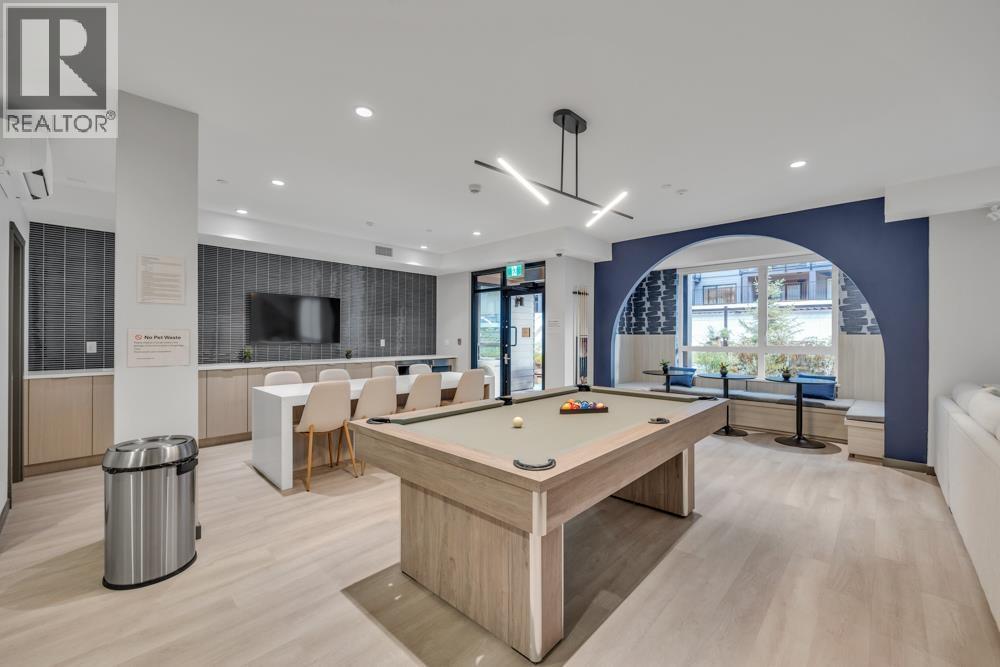 304 629 Cottonwood Avenue, Coquitlam, BC - Indoor Photo Showing Other Room