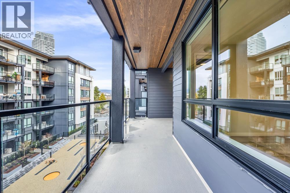 304 629 Cottonwood Avenue, Coquitlam, BC - Outdoor With Balcony With Exterior