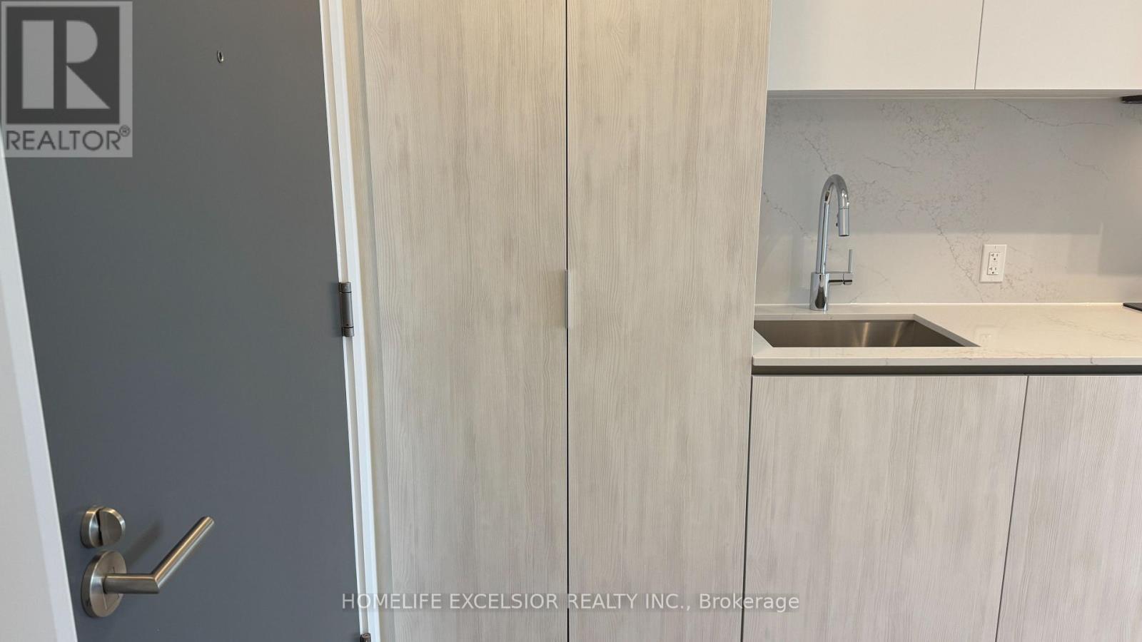 1226 - 5858 Yonge Street, Toronto, ON -