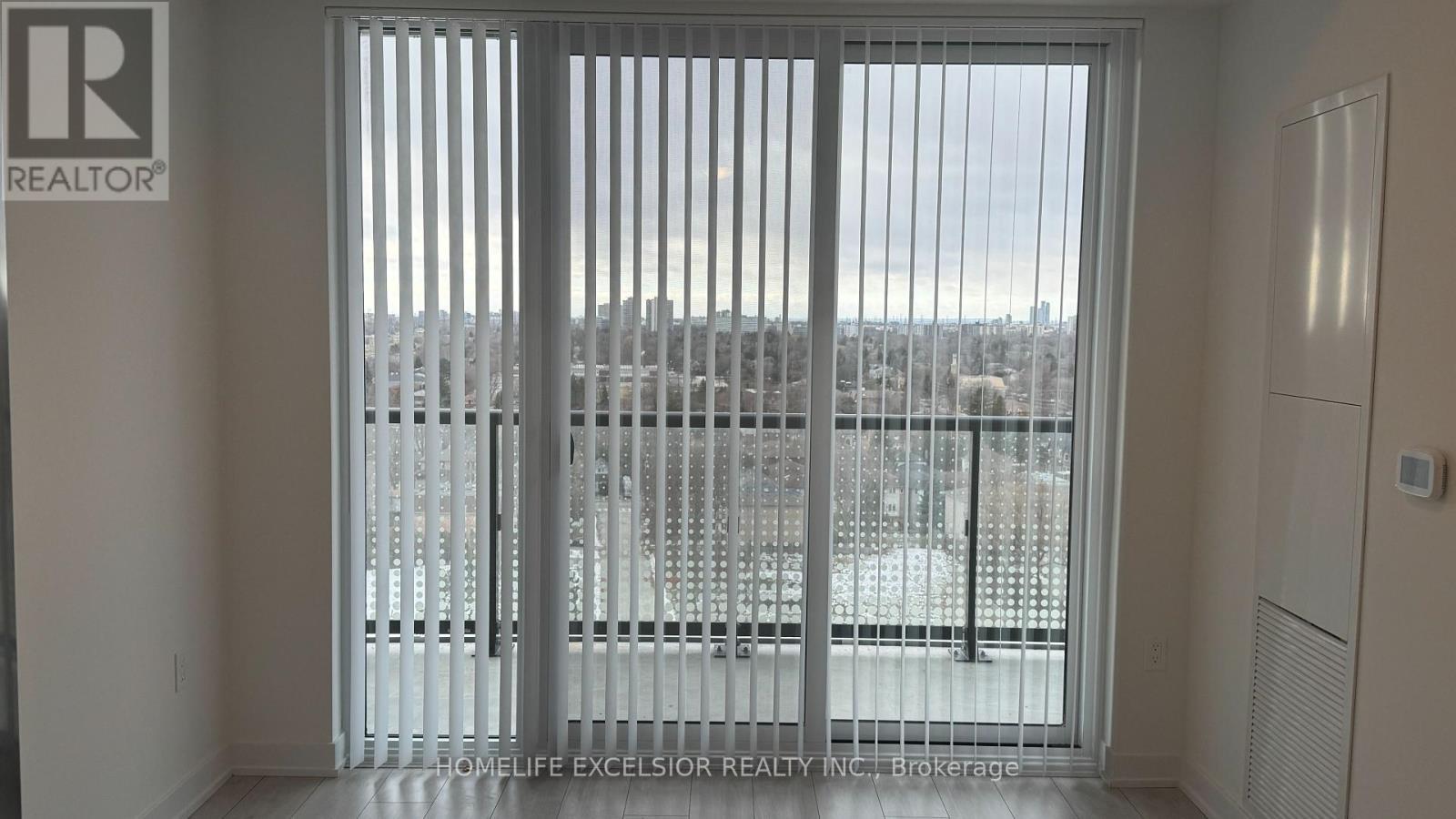 1226 - 5858 Yonge Street, Toronto, ON - Indoor Photo Showing Other Room