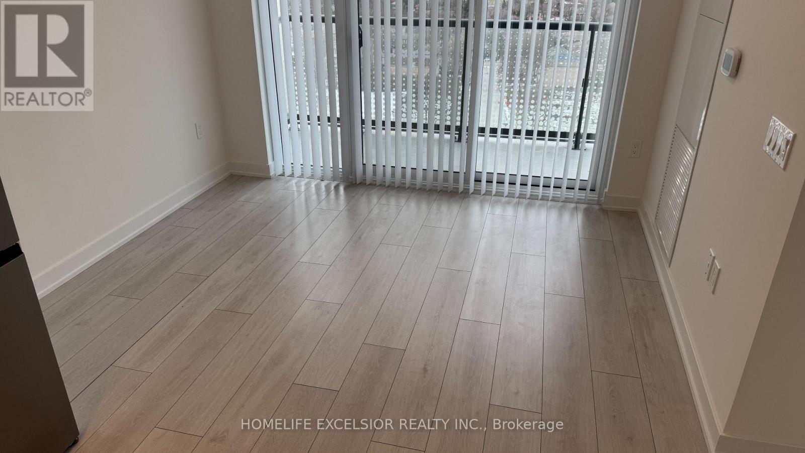 1226 - 5858 Yonge Street, Toronto, ON - Indoor Photo Showing Other Room