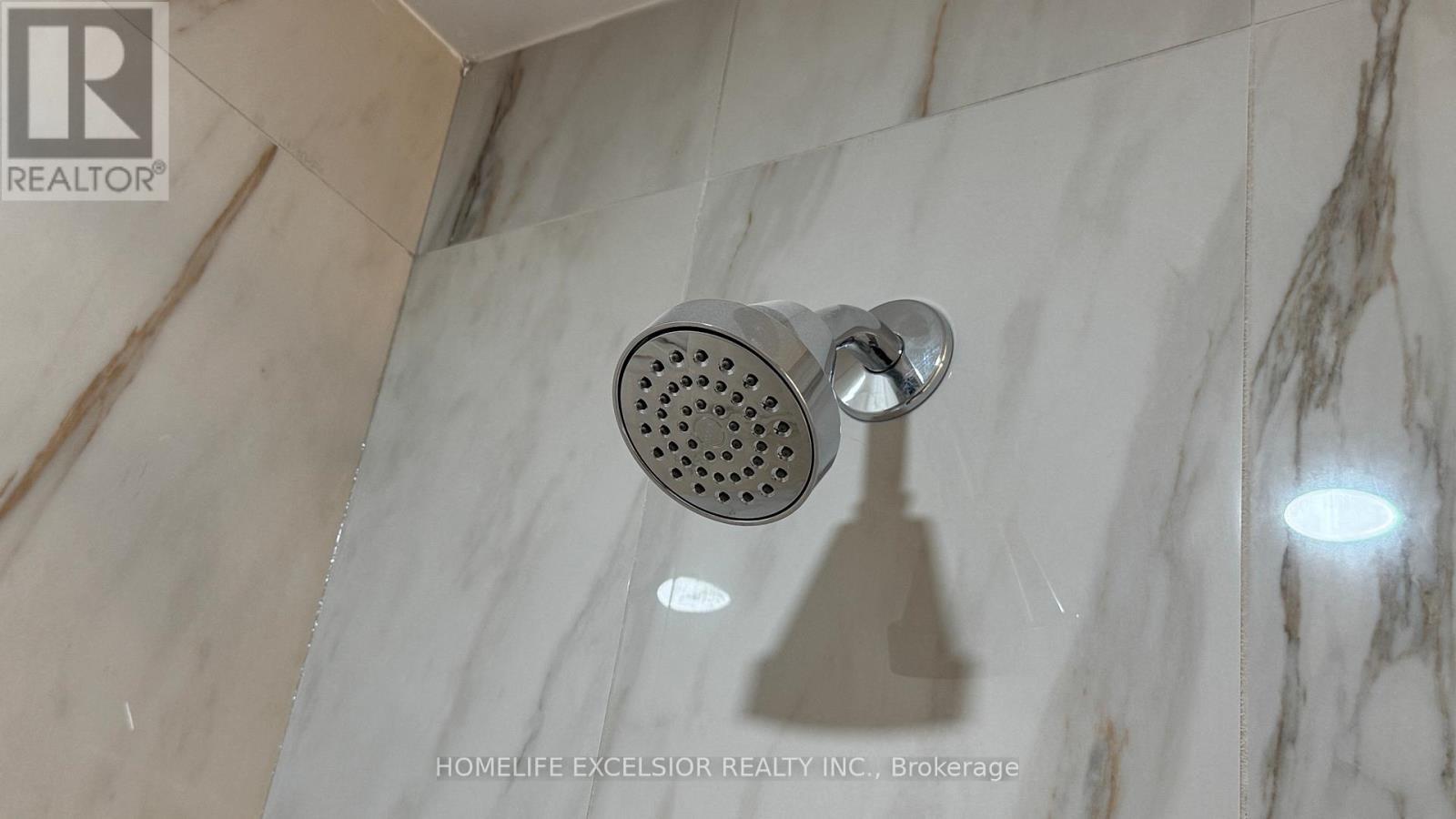 1226 - 5858 Yonge Street, Toronto, ON - Indoor Photo Showing Bathroom