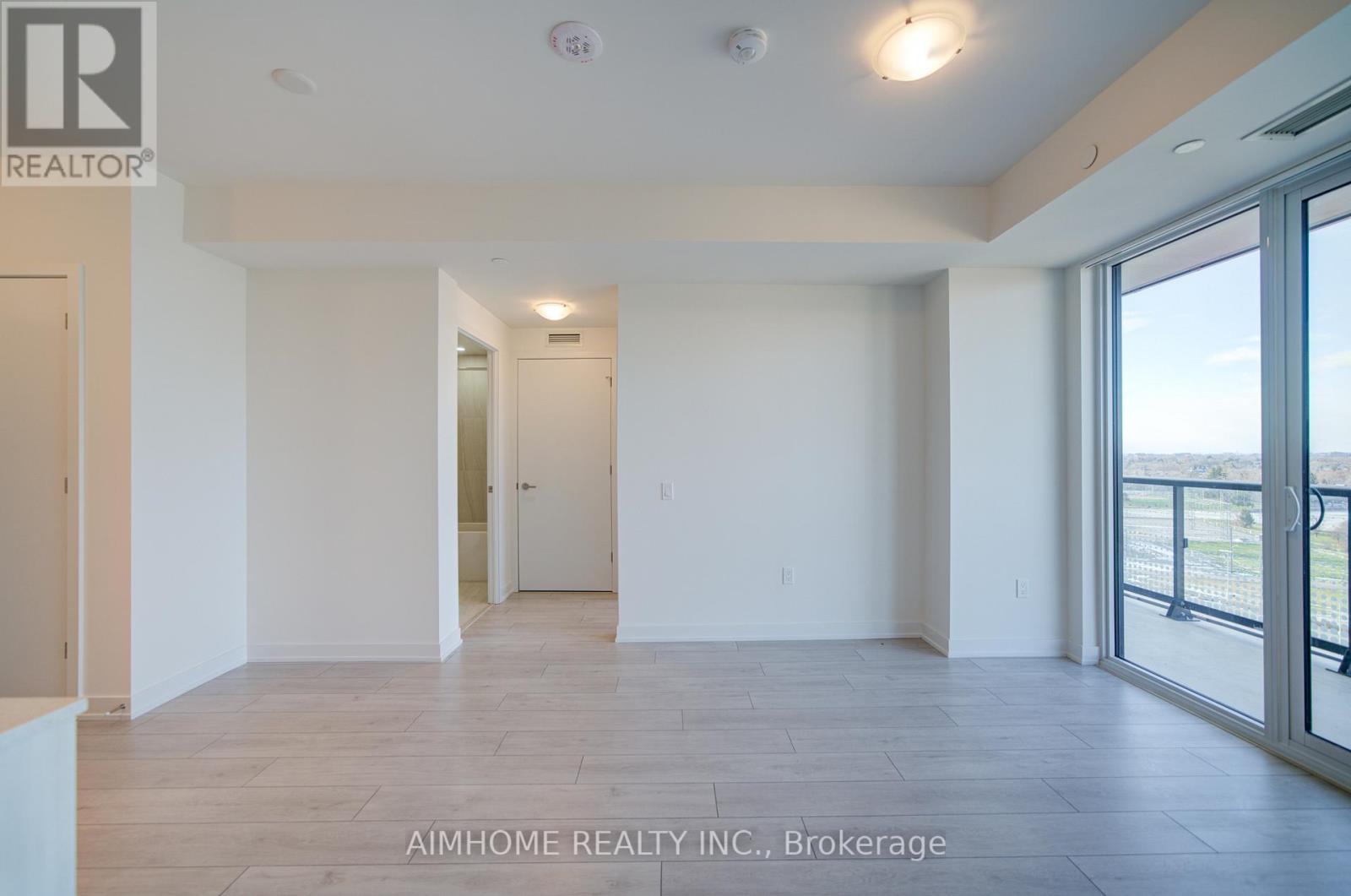 1125 - 5858 Yonge St Street, Toronto, ON - Indoor Photo Showing Other Room