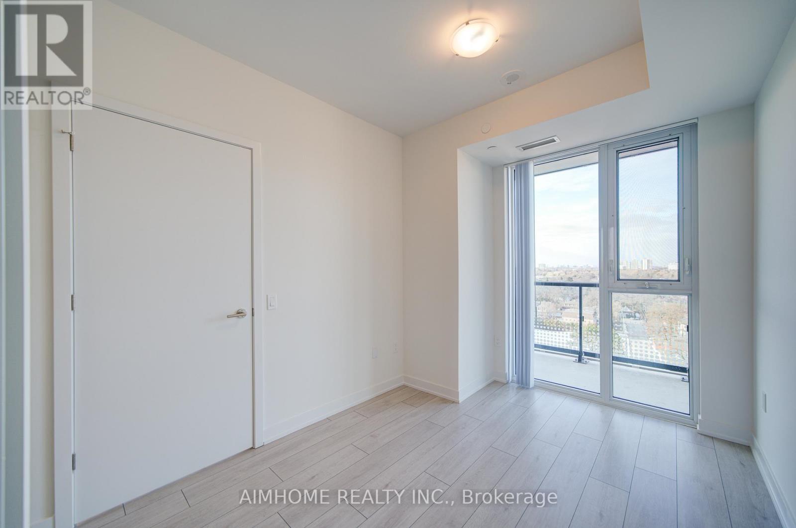1125 - 5858 Yonge St Street, Toronto, ON - Indoor Photo Showing Other Room