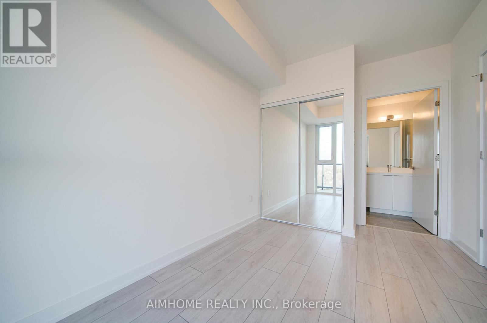 1125 - 5858 Yonge St Street, Toronto, ON - Indoor Photo Showing Other Room
