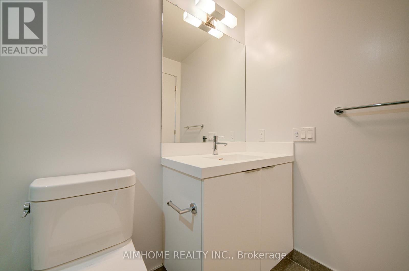 1125 - 5858 Yonge St Street, Toronto, ON - Indoor Photo Showing Bathroom