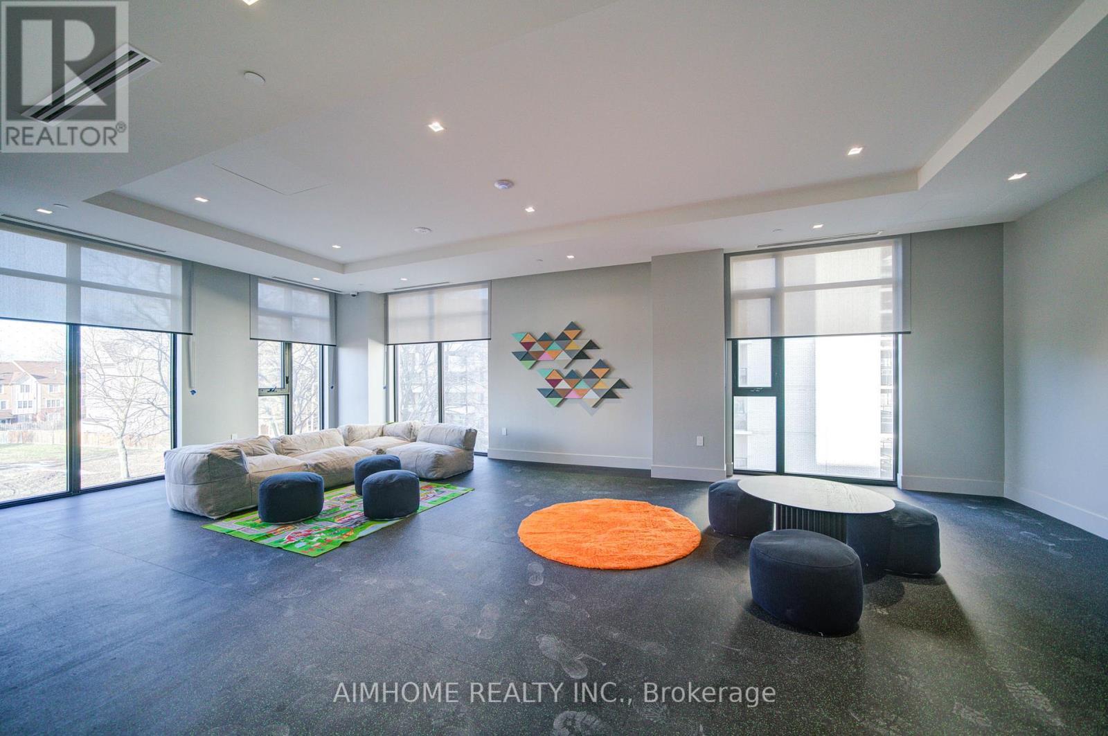 1125 - 5858 Yonge St Street, Toronto, ON - Indoor Photo Showing Other Room