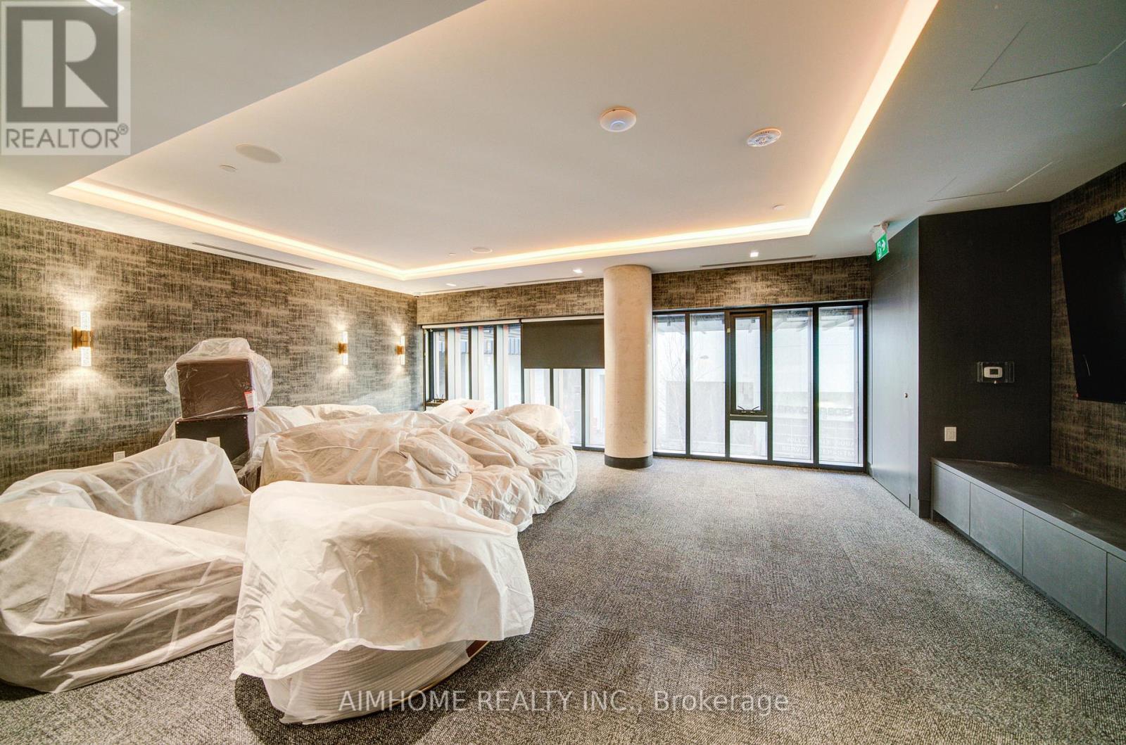 1125 - 5858 Yonge St Street, Toronto, ON - Indoor Photo Showing Other Room