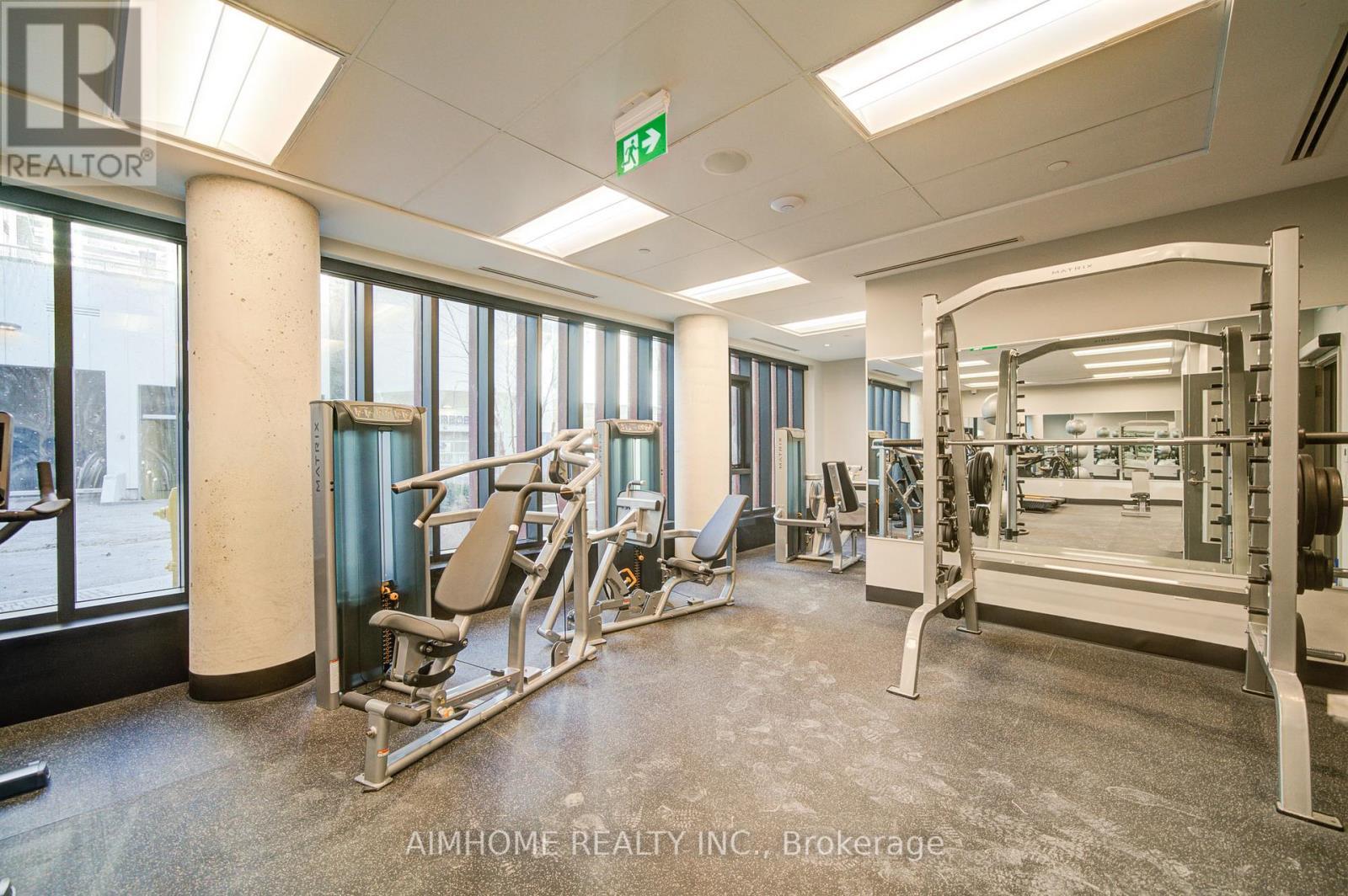 1125 - 5858 Yonge St Street, Toronto, ON - Indoor Photo Showing Gym Room