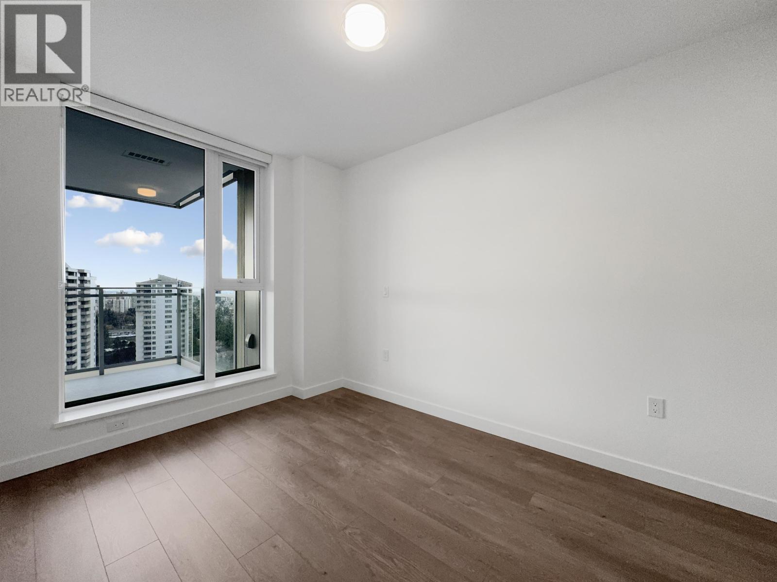 19Xx 5685 Halley Avenue, Burnaby, BC - Indoor Photo Showing Other Room